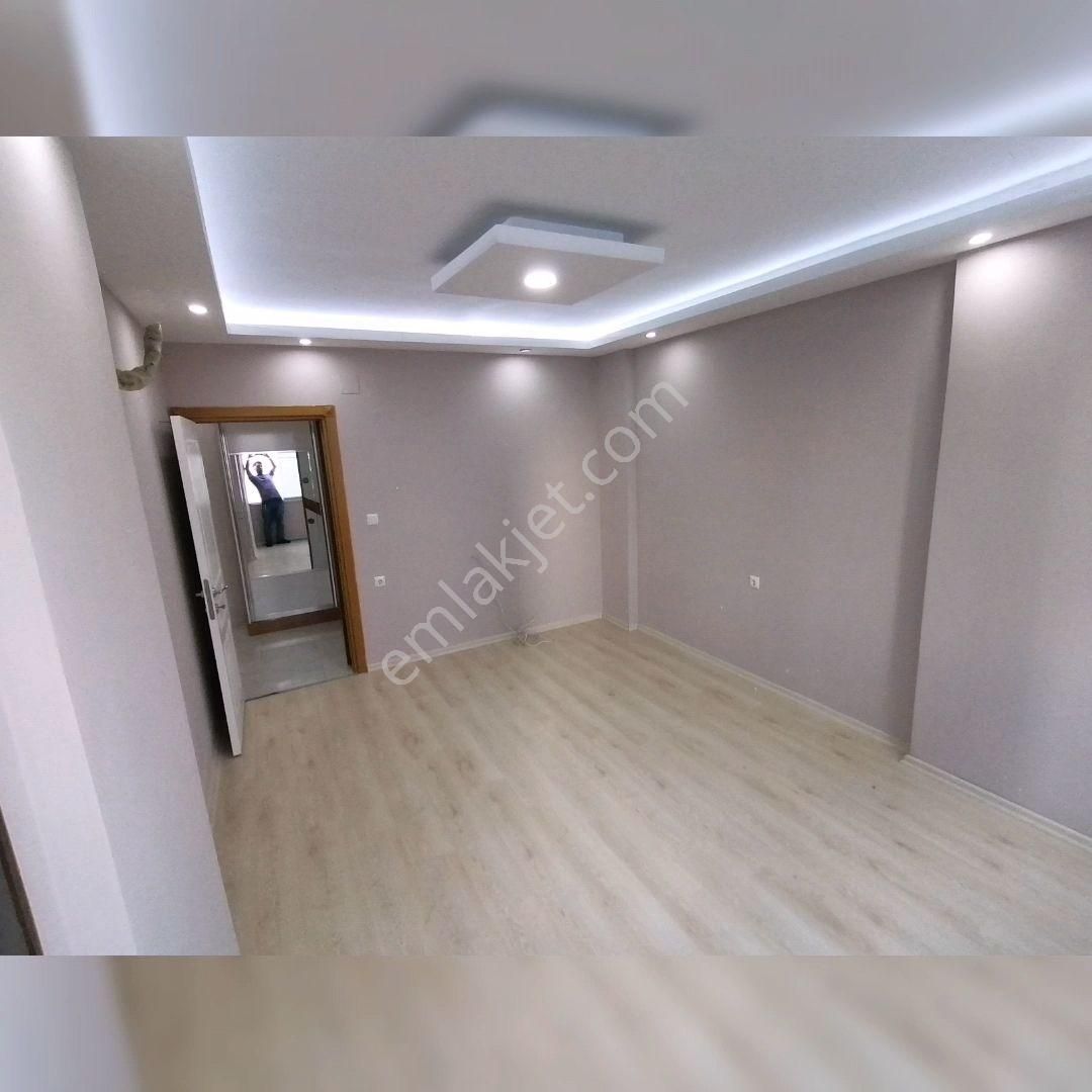 Senay Dan Adana Sarıçam Çatalan Caddesi Merkezi Konumda Hasarsız 3+1 Kapalı Mutfak Geniş Oturumlu - Görsel 8