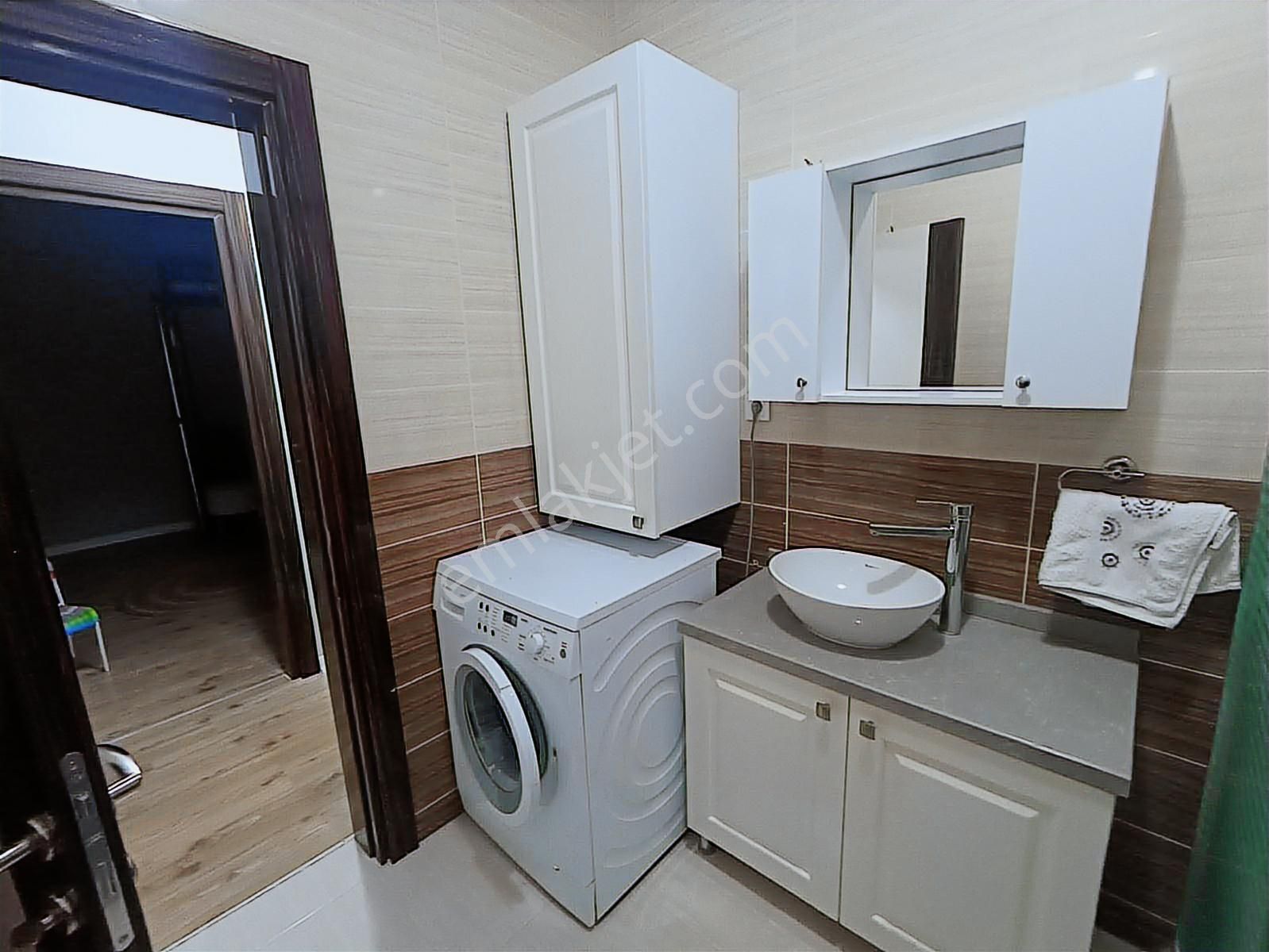 Silivri Enginkent Sitesinde Satılık Havuzlu Müstakil Villa - Görsel 13