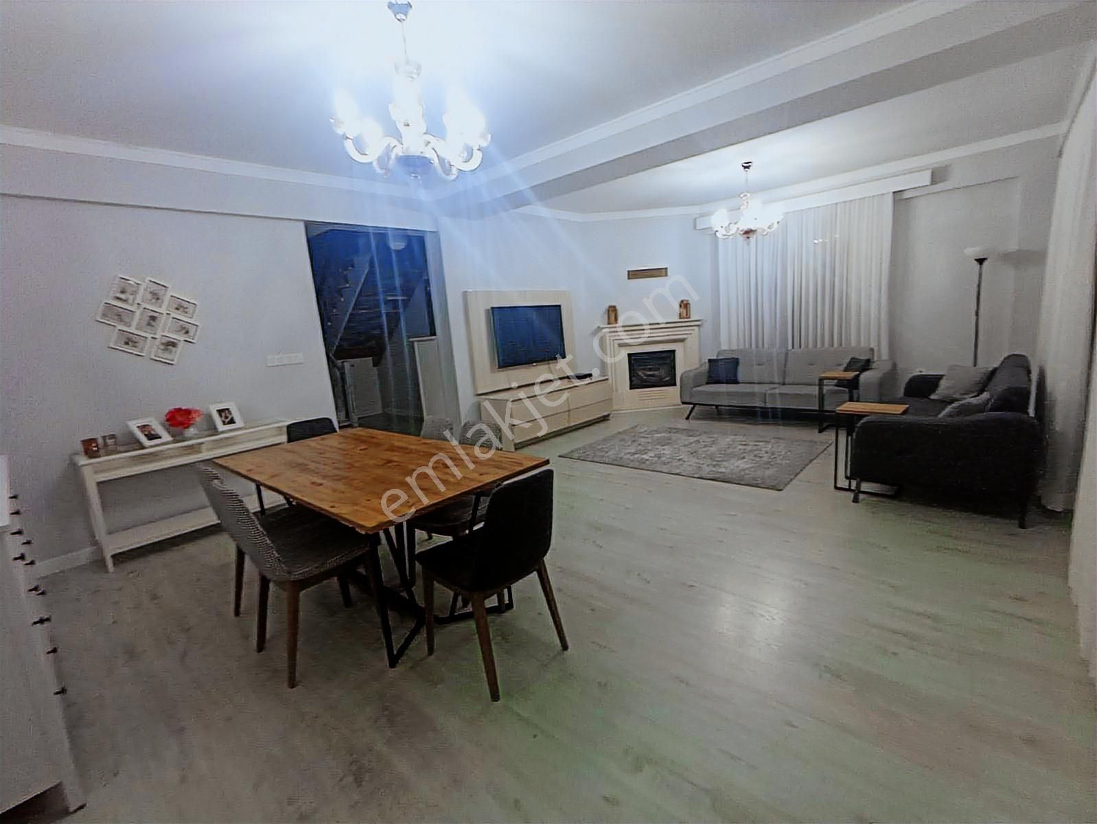 Silivri Enginkent Sitesinde Satılık Havuzlu Müstakil Villa - Görsel 7