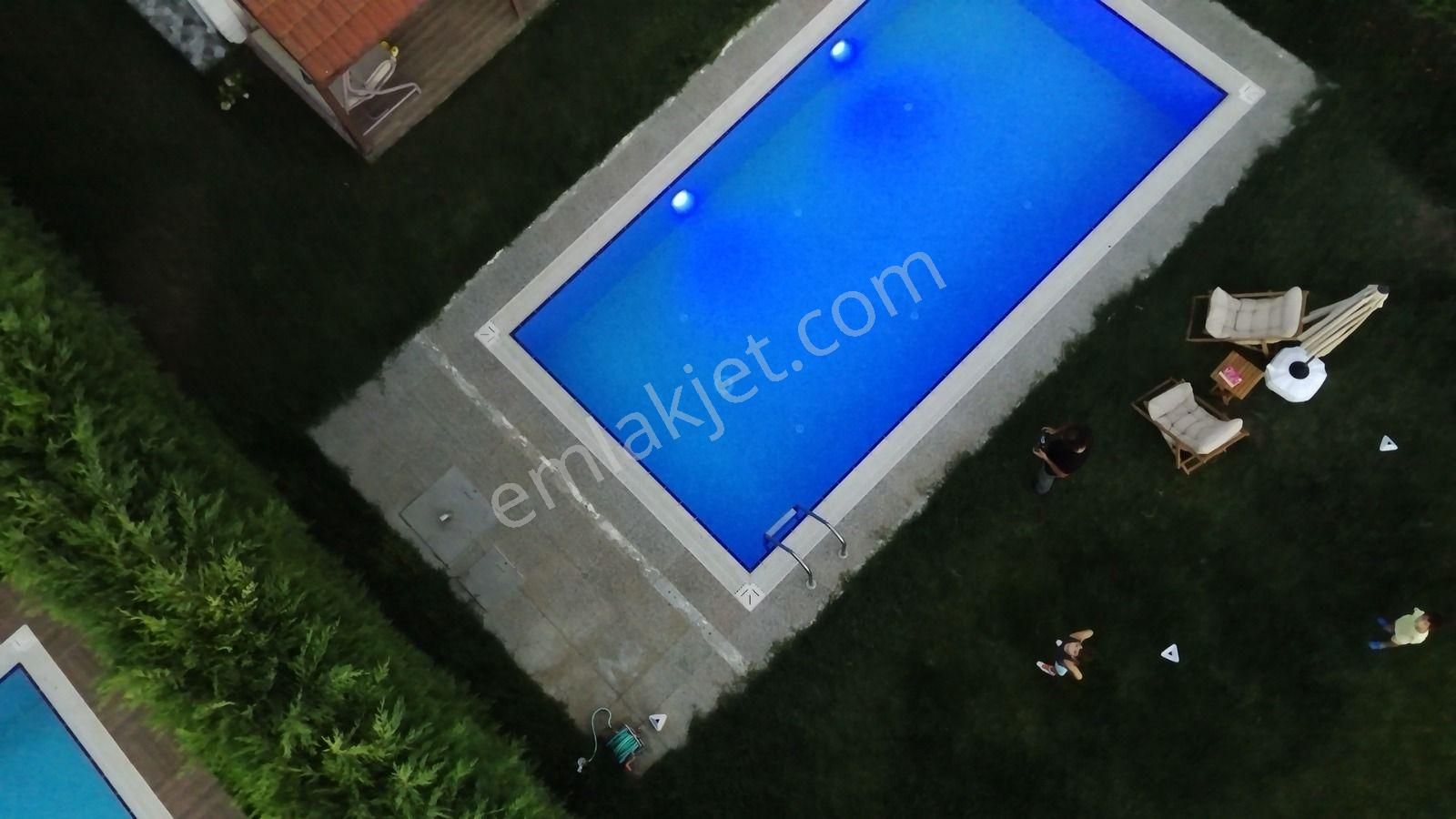 Silivri Enginkent Sitesinde Satılık Havuzlu Müstakil Villa - Görsel 18