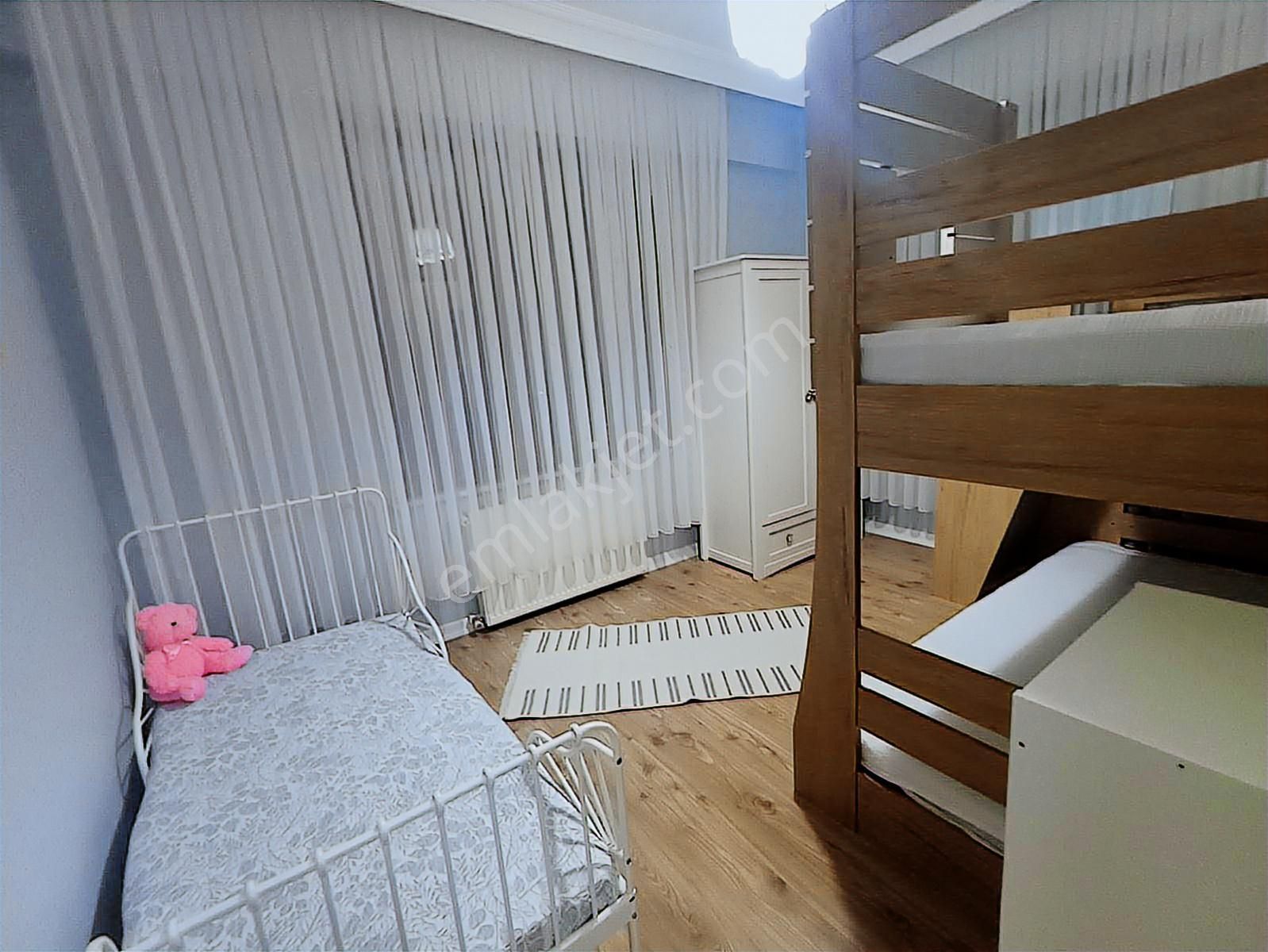 Silivri Enginkent Sitesinde Satılık Havuzlu Müstakil Villa - Görsel 29