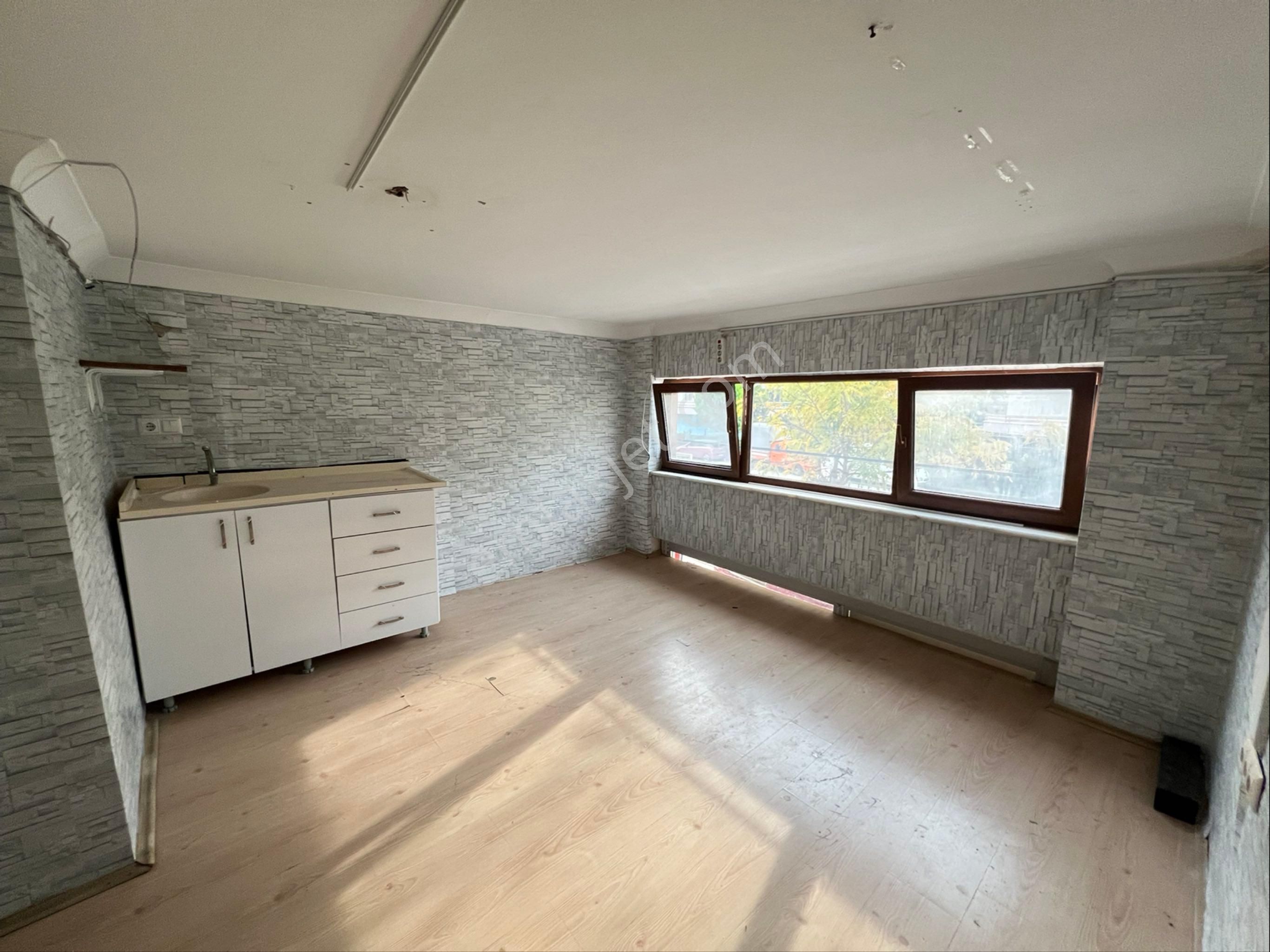 Kr Taç Güzelyalı Caddeüstü Dükkan - Görsel 21