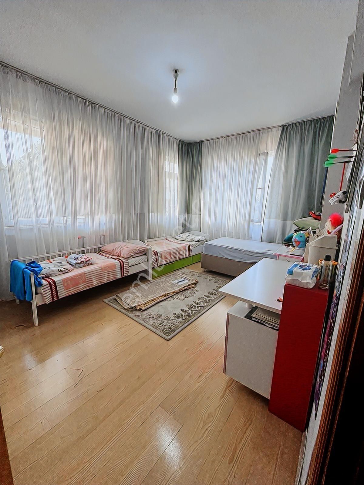 Hk Gayrimenkul'den Dutlubahçe'de Ara Kat 3+1 Satılık Daire - Görsel 5