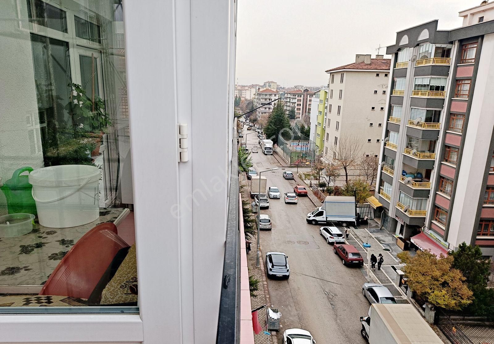 Demetlale'de Cemre Parkına Yakın 3+1 Satılık Daire - Görsel 18