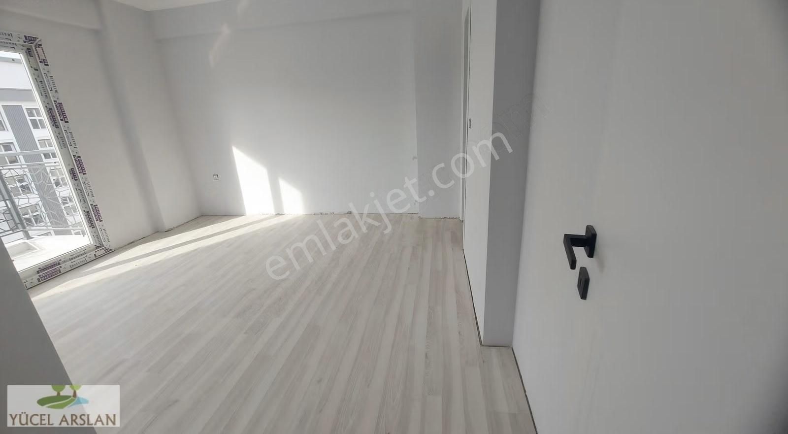 Çiğli İnönümah. Satılık Lüks 2+1 Daire - Görsel 13