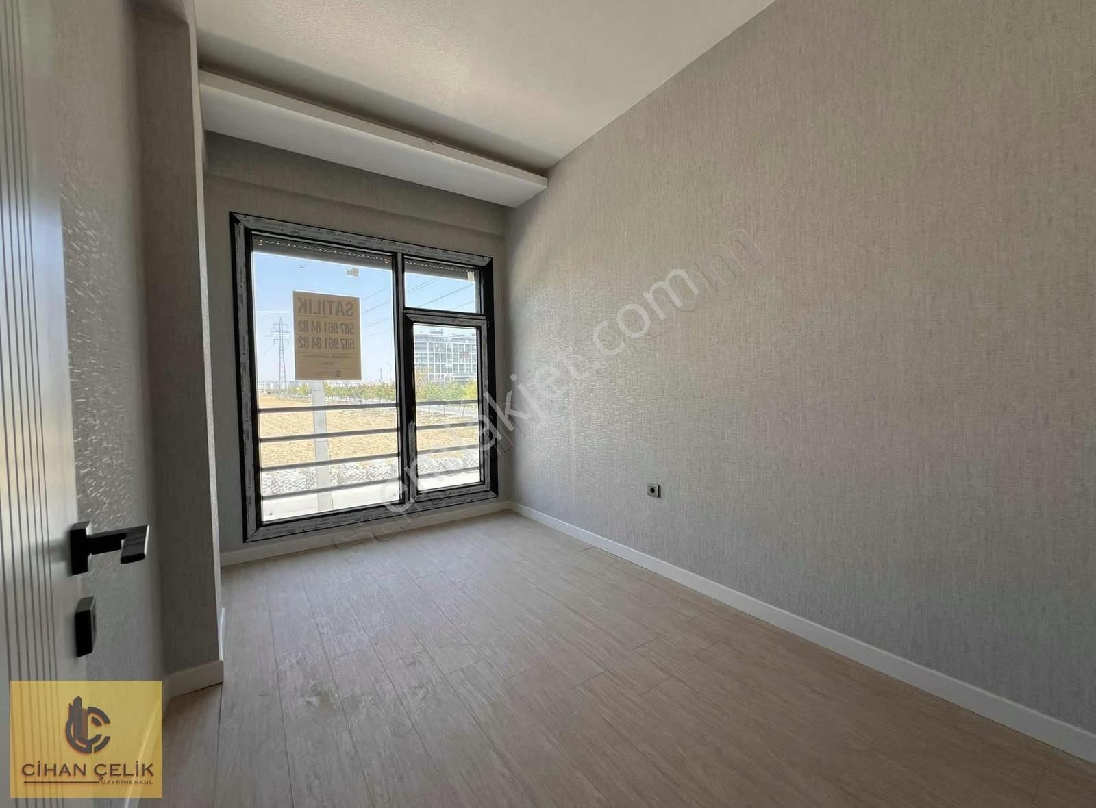 Beyhekim Caddesine Cephe Arakat 4+1 Ultra Lüks Akıllı Ev - Görsel 12