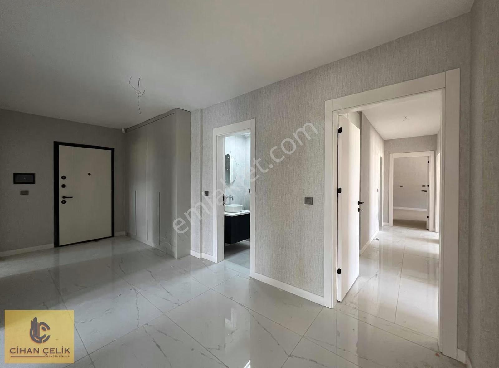 Beyhekim Caddesine Cephe Arakat 4+1 Ultra Lüks Akıllı Ev - Görsel 28