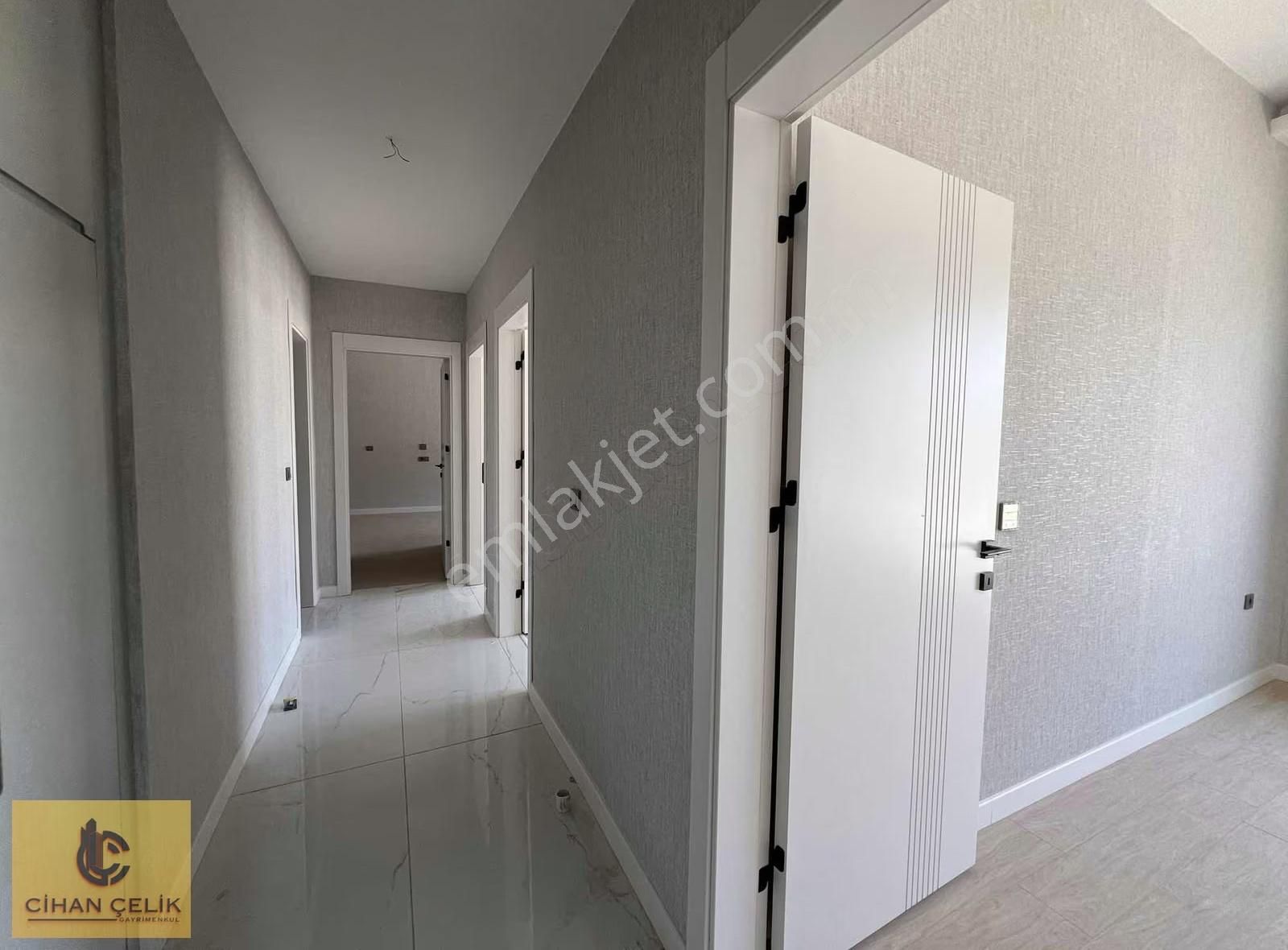 Beyhekim Caddesine Cephe Arakat 4+1 Ultra Lüks Akıllı Ev - Görsel 15