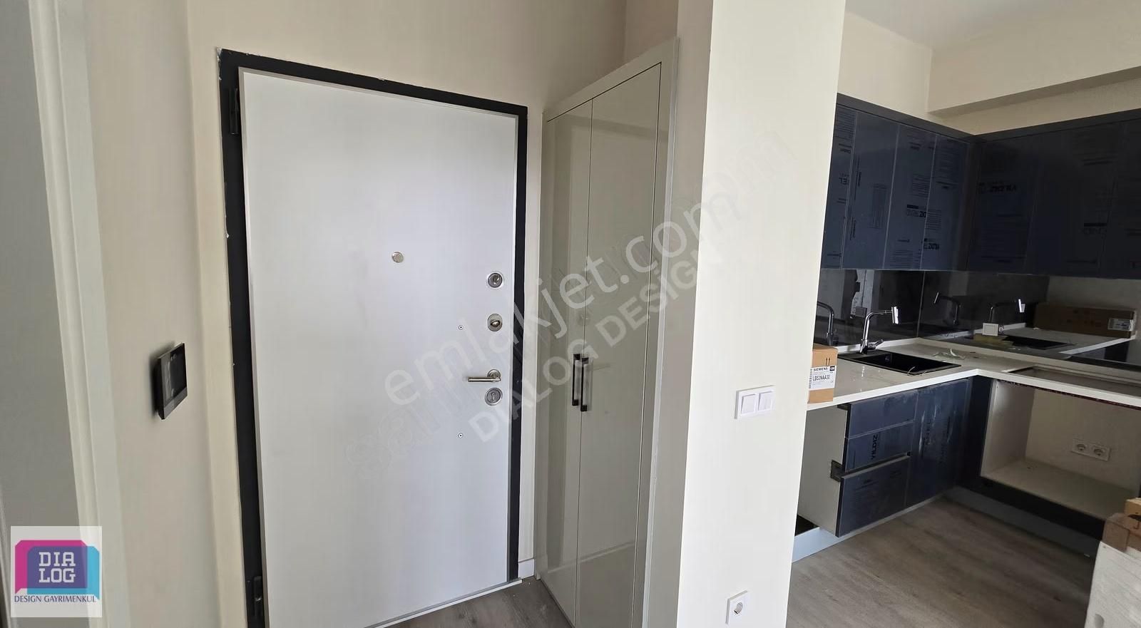 Çiğli Balatçık İnci Suit'te Satılık Lüks 1+1 Daire - Görsel 26