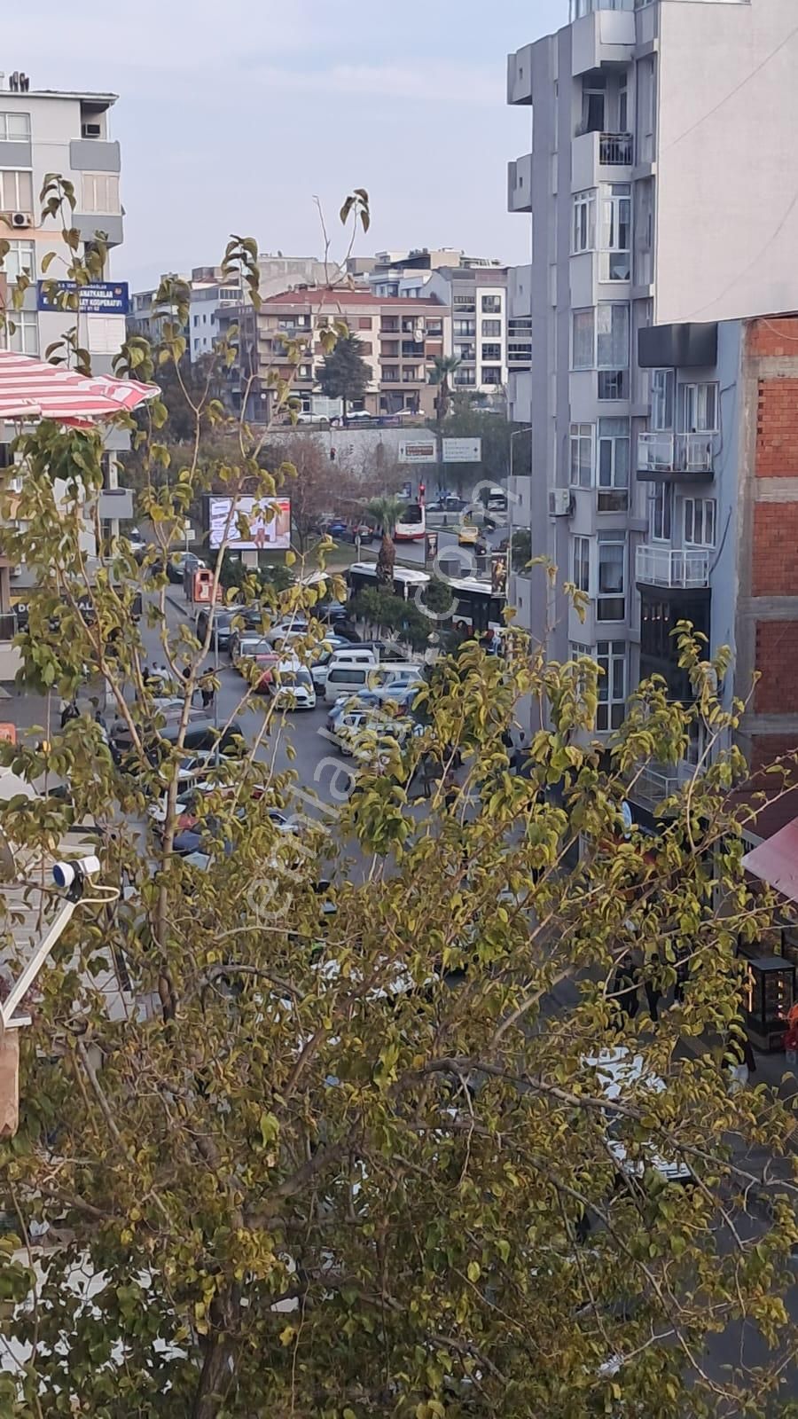 Sahibinden Kiralık 3+1 Daire Metroya 50 Metre - Görsel 9