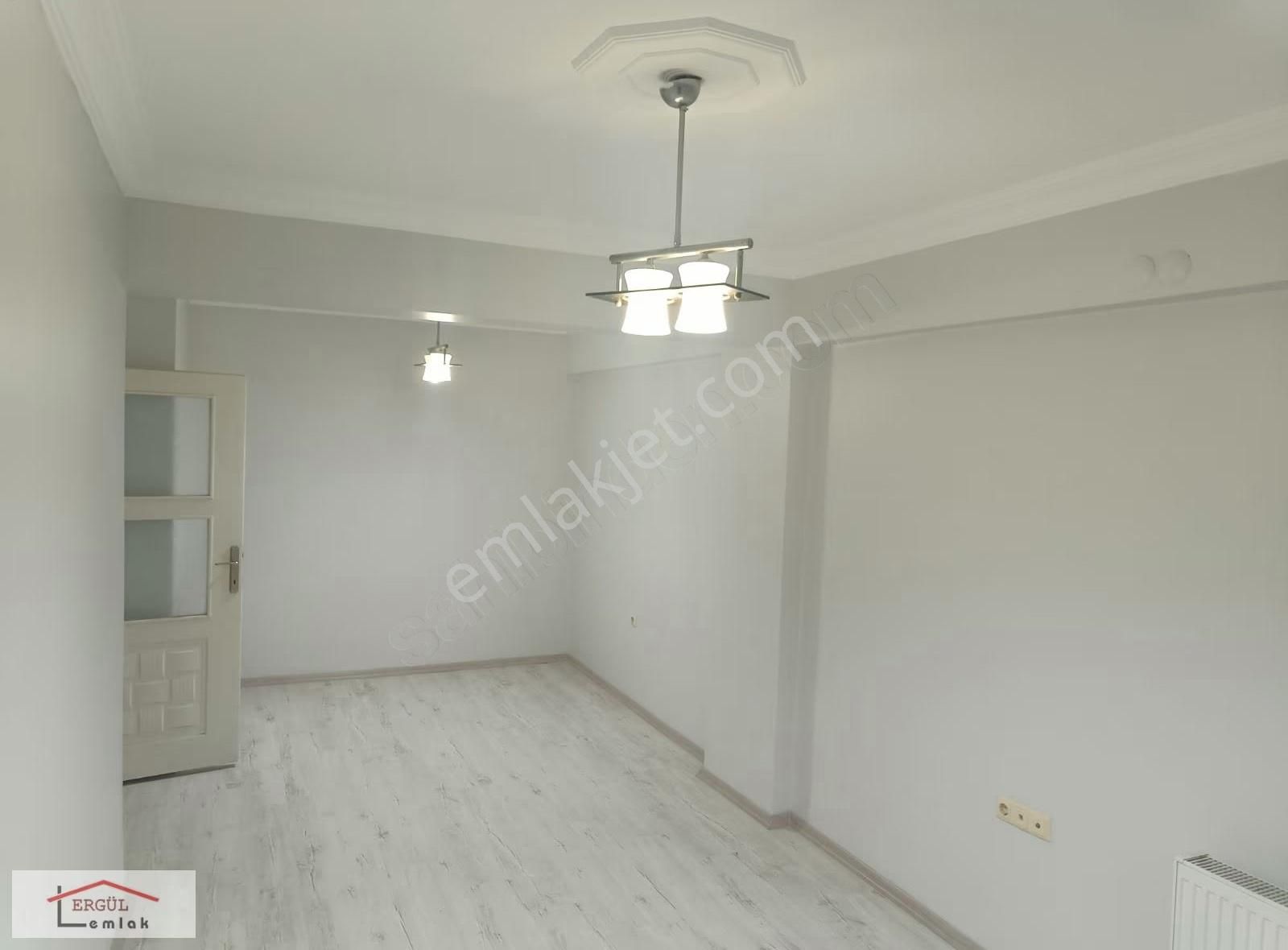 Erenler Bağlar Mah.satılık 2+1daire - Görsel 12