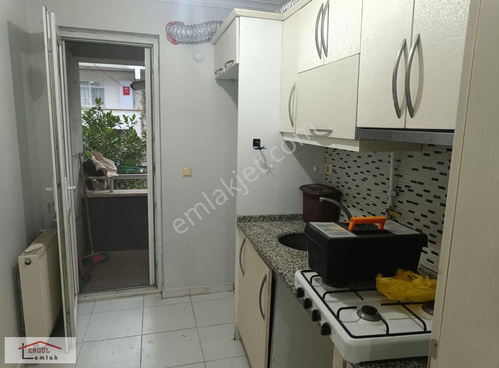 Erenler Bağlar Mah.satılık 2+1daire - Görsel 6