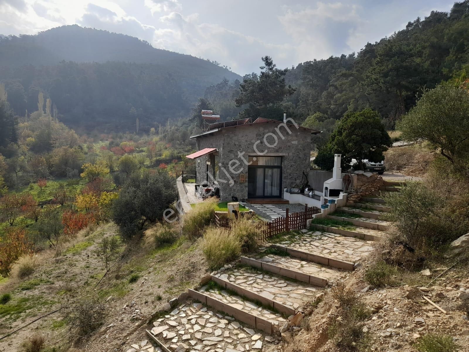 Kemalpaşa Armutlu’da Satılık Arazi Ve Taş Ev - Görsel 6