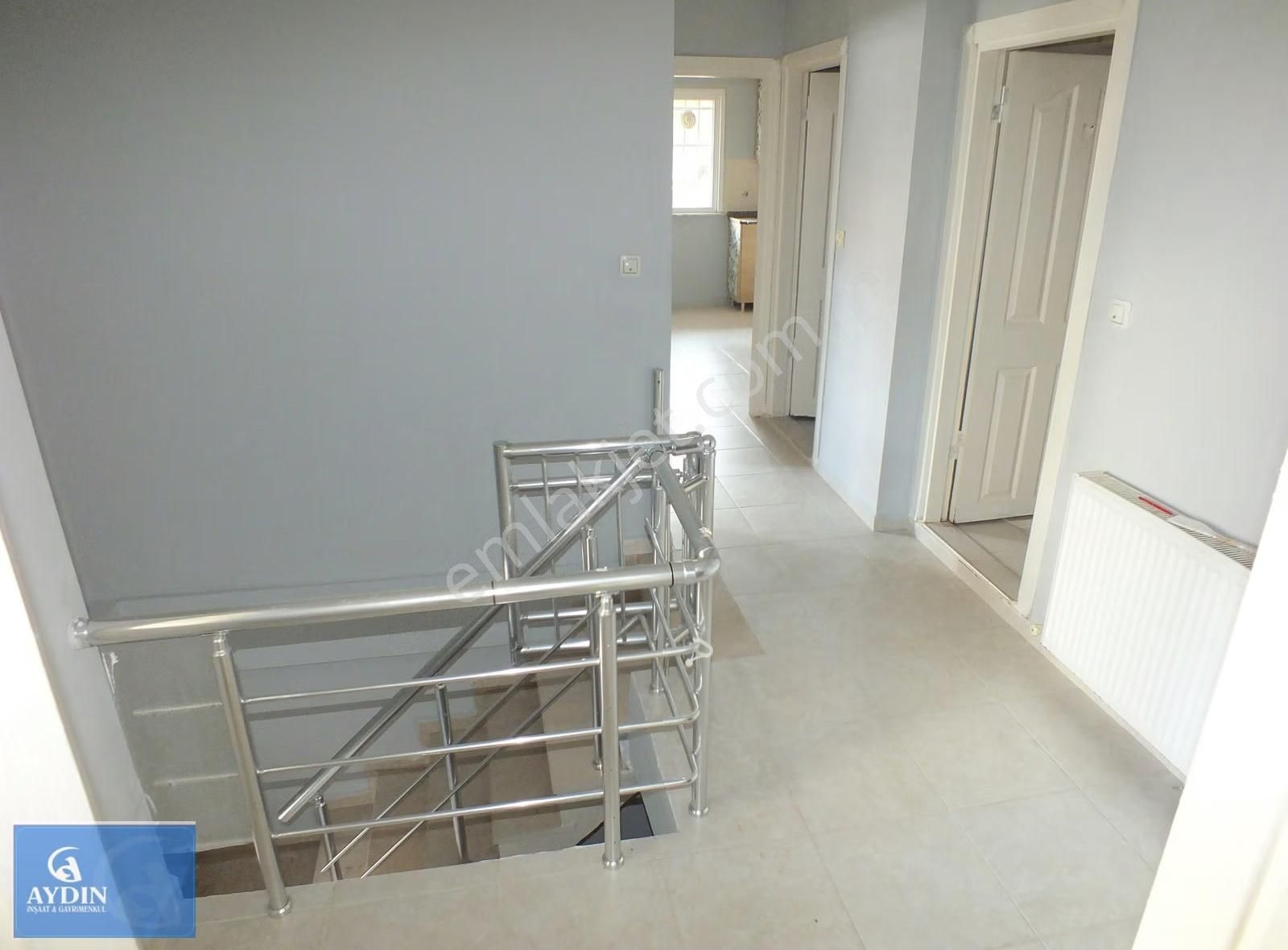 Balkonlu Metroya Yürüme Mesafesinde 2+1 Kiralık 90m2 Ters Dublex - Görsel 27