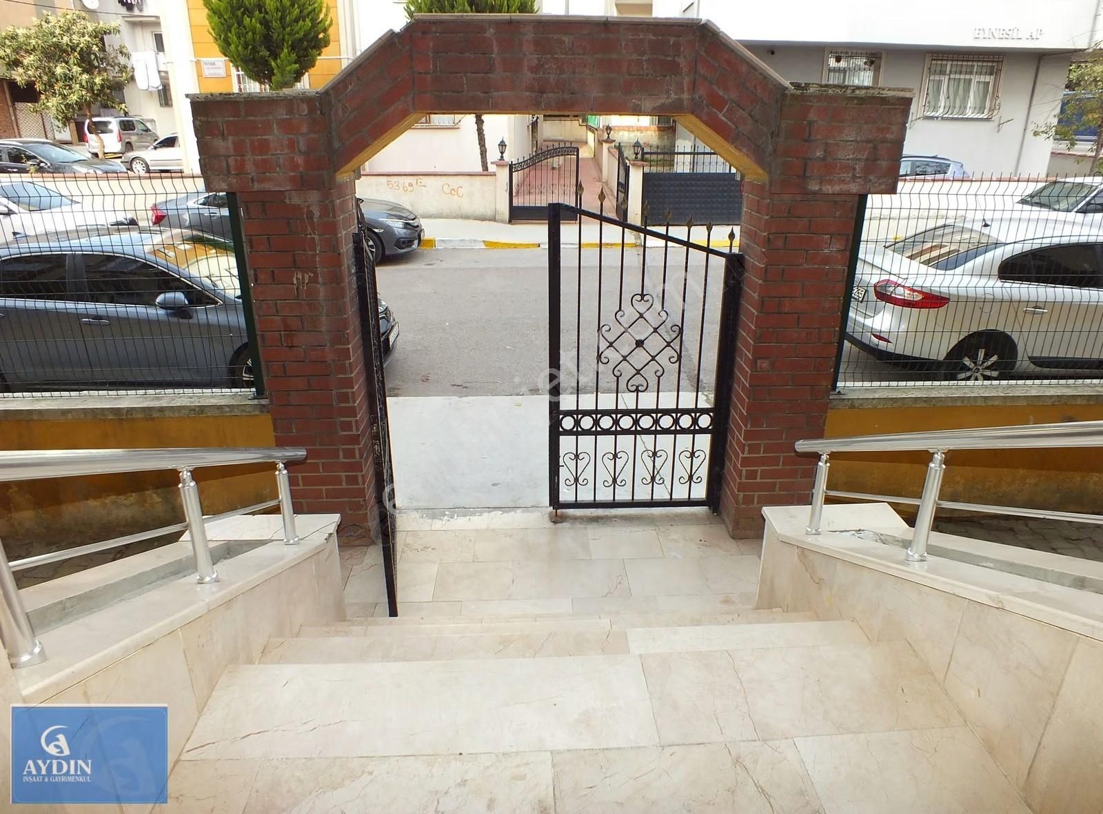 Balkonlu Metroya Yürüme Mesafesinde 2+1 Kiralık 90m2 Ters Dublex - Görsel 13