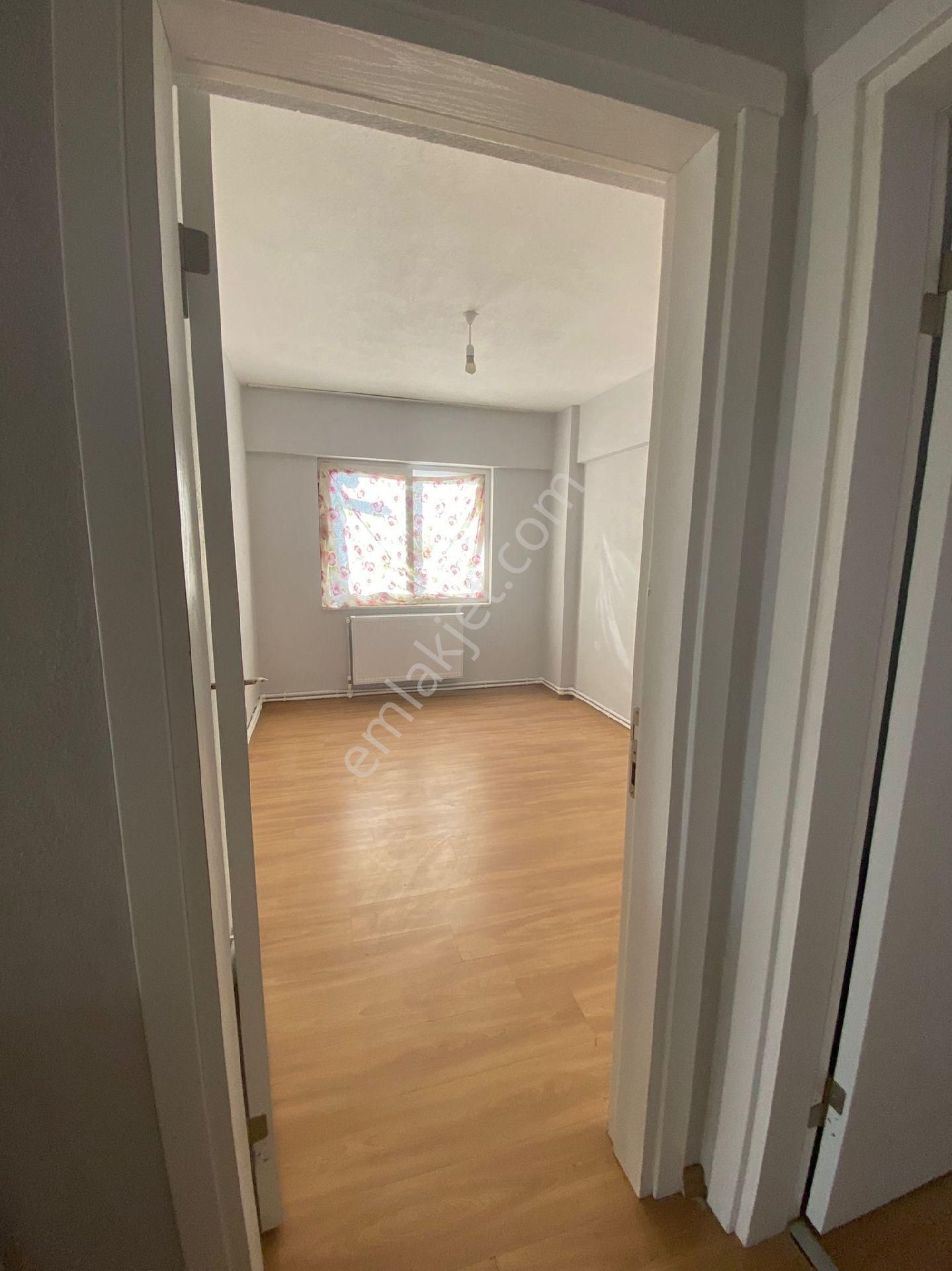 Yıldıztepe 4 Katlı Belediye Konutları - Görsel 12