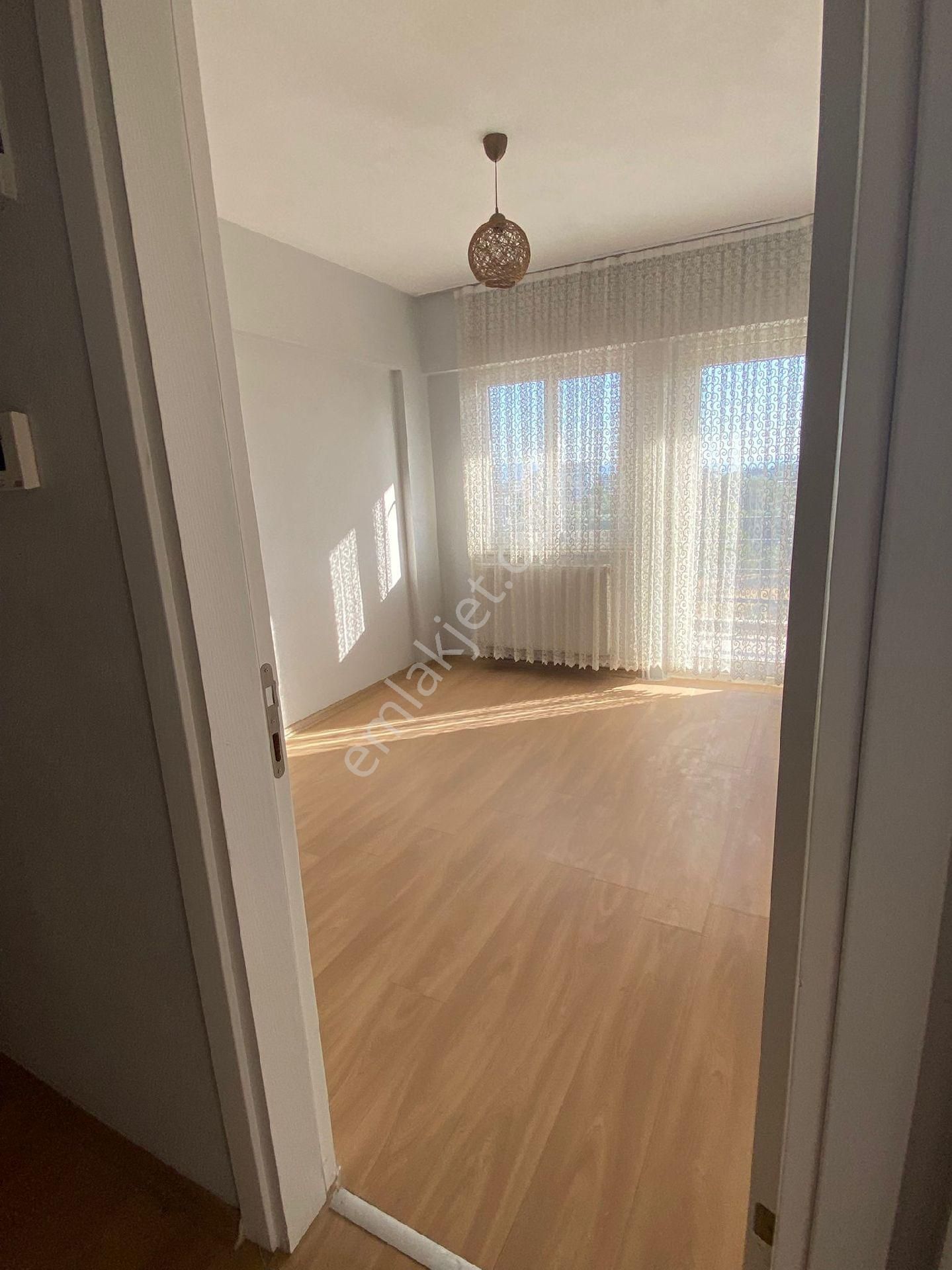 Yıldıztepe 4 Katlı Belediye Konutları - Görsel 8