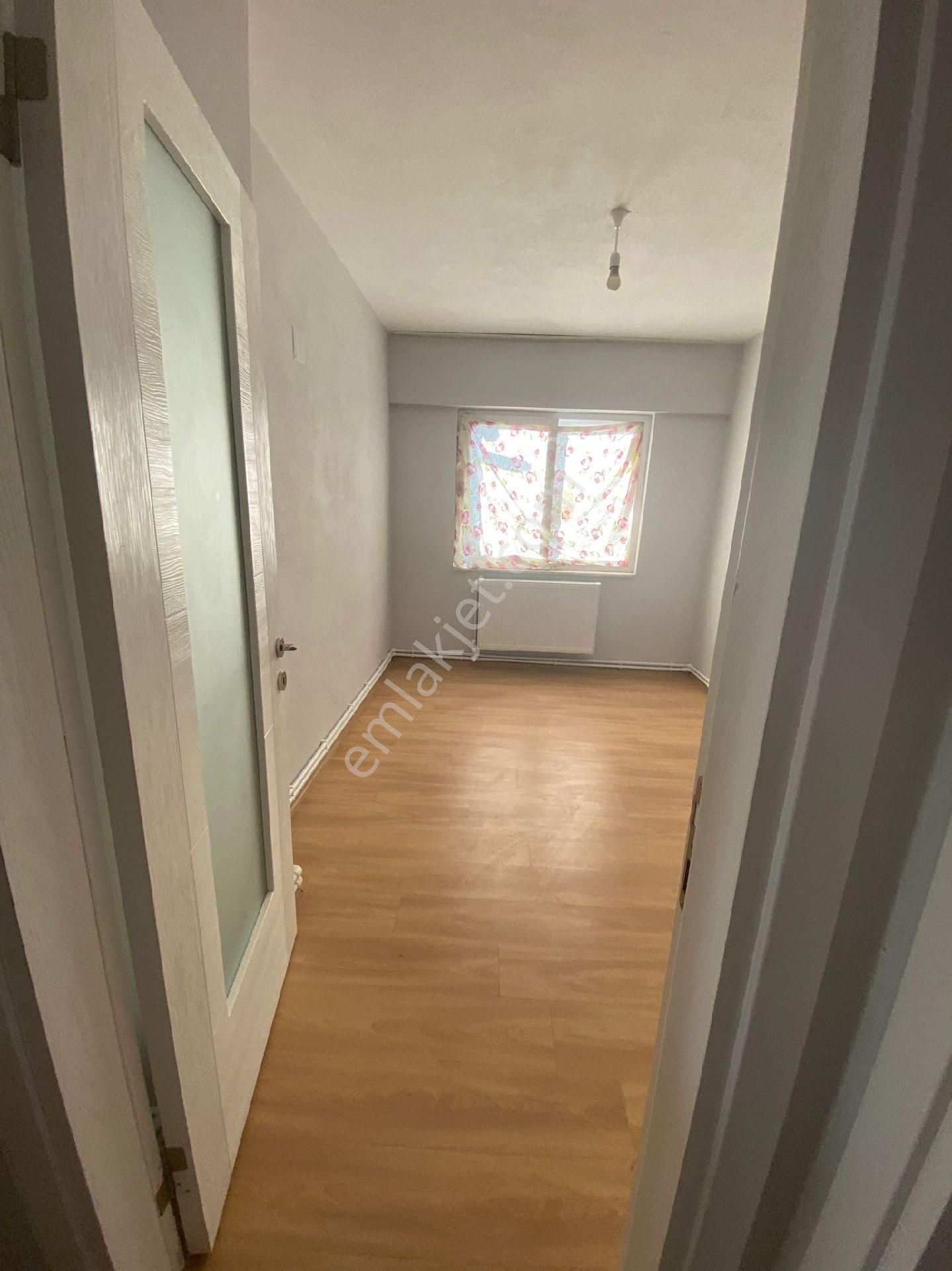 Yıldıztepe 4 Katlı Belediye Konutları - Görsel 13