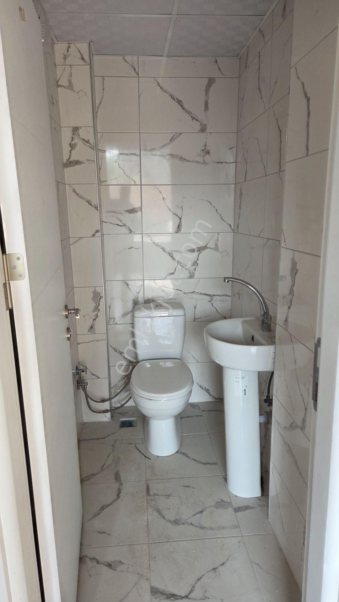 İstiklal Cad. Kiralık Dükkan - Geniş Cepheli - Görsel 11