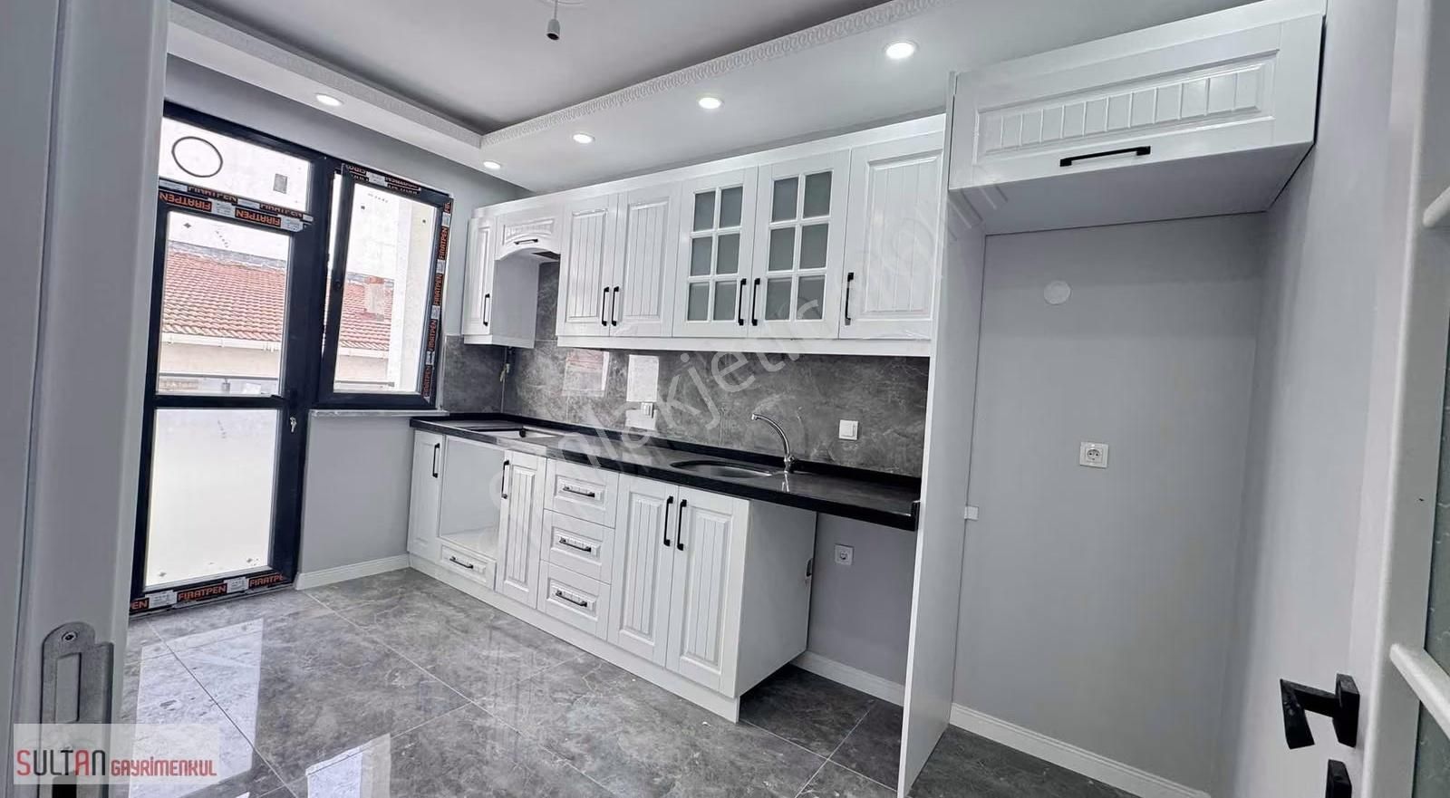 Sultan Gayrımenkulden Sırasöğütler Marmaray'a Ykn 2 + 1 Orta Kat - Görsel 19