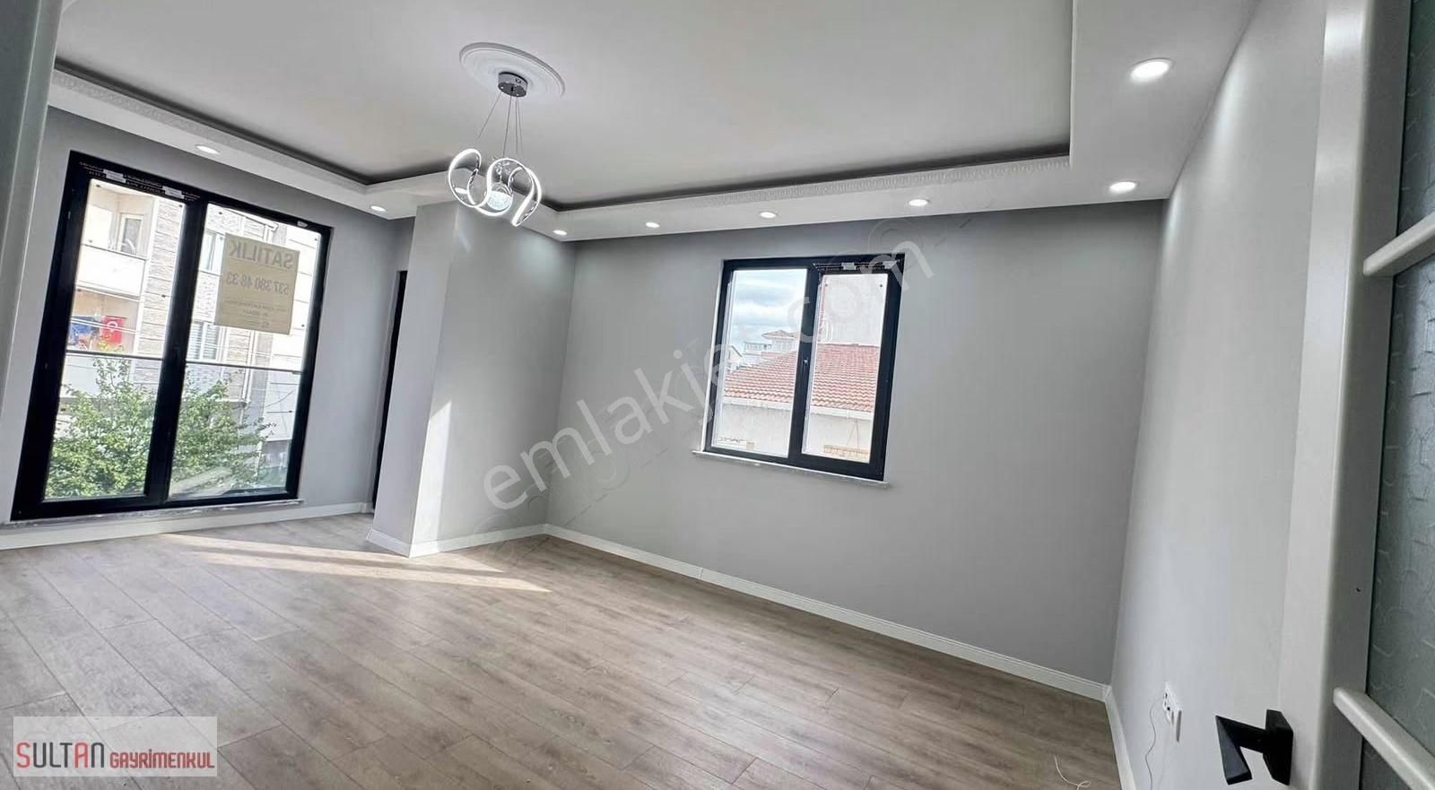 Sultan Gayrımenkulden Sırasöğütler Marmaray'a Ykn 2 + 1 Orta Kat - Görsel 9