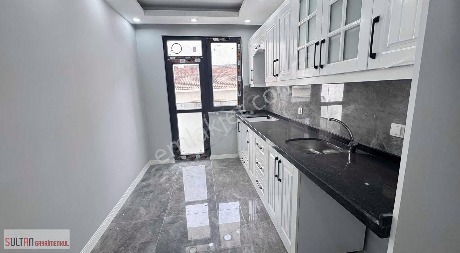 Sultan Gayrımenkulden Sırasöğütler Marmaray'a Ykn 2 + 1 Orta Kat - Görsel 21