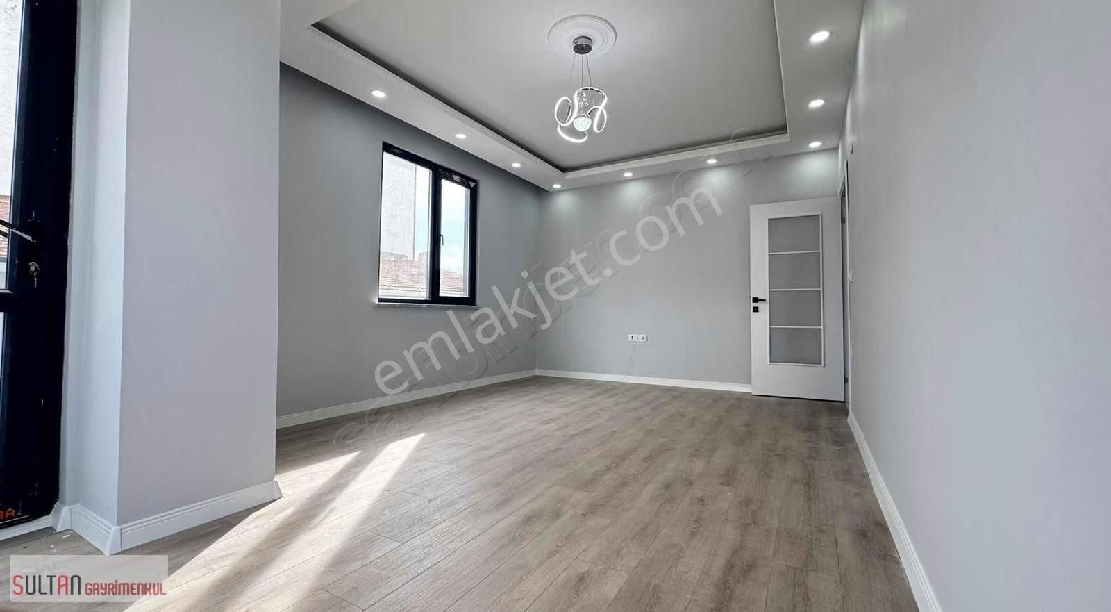 Sultan Gayrımenkulden Sırasöğütler Marmaray'a Ykn 2 + 1 Orta Kat - Görsel 22
