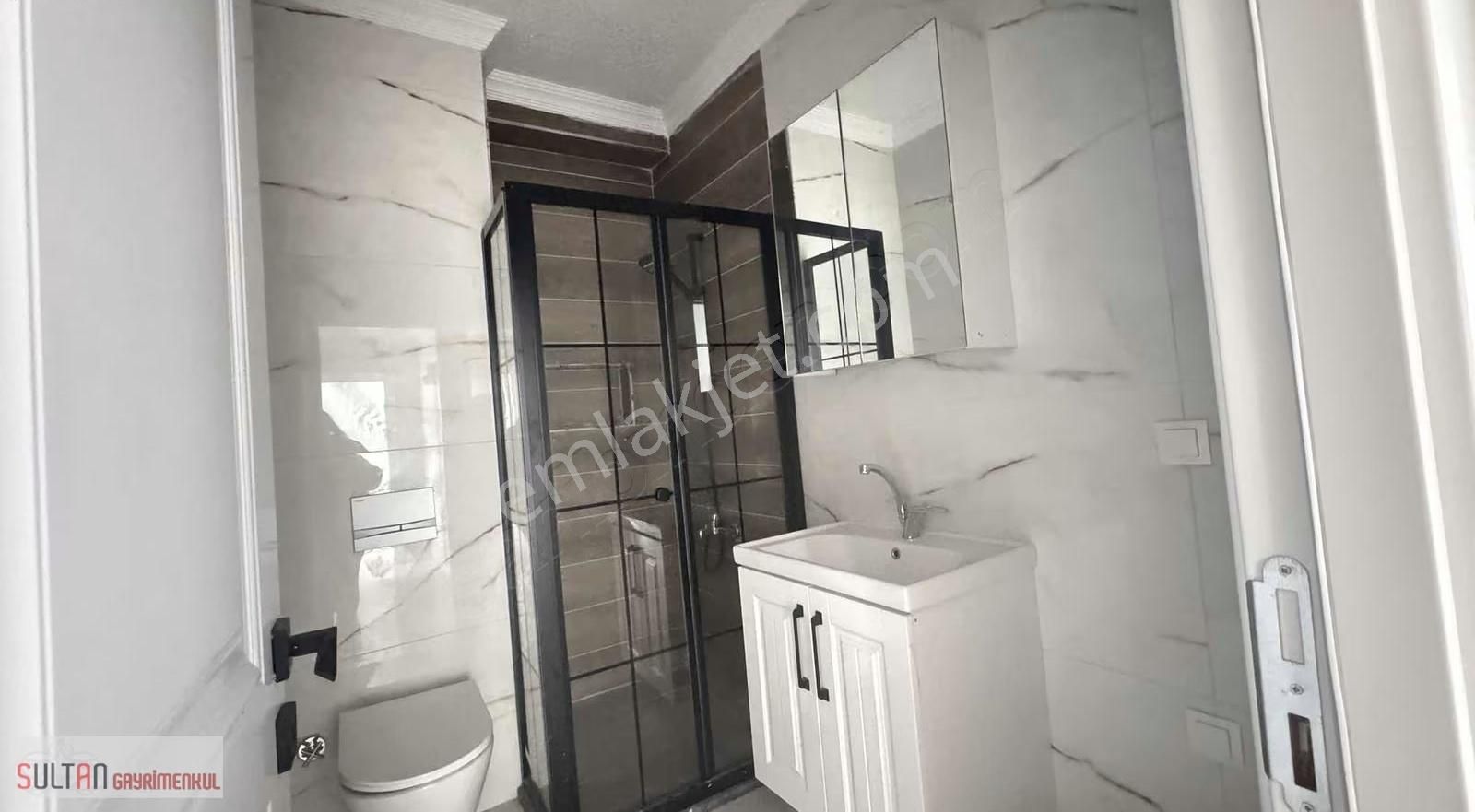 Sultan Gayrımenkulden Sırasöğütler Marmaray'a Ykn 2 + 1 Orta Kat - Görsel 8