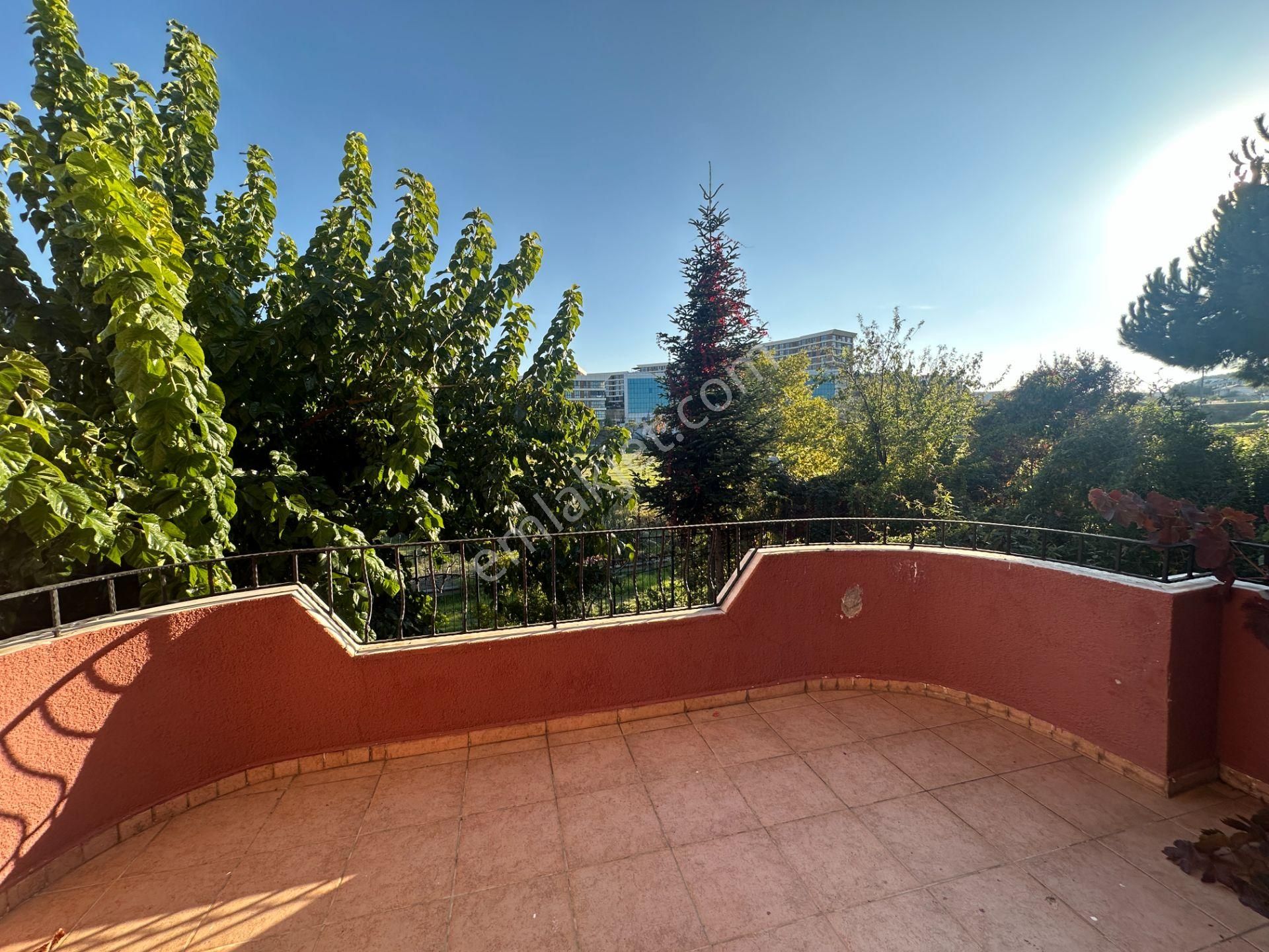 Turyap Tan Pendik Çamlık Garden Park Sitesinde 4+2 Satılık Villa - Görsel 18