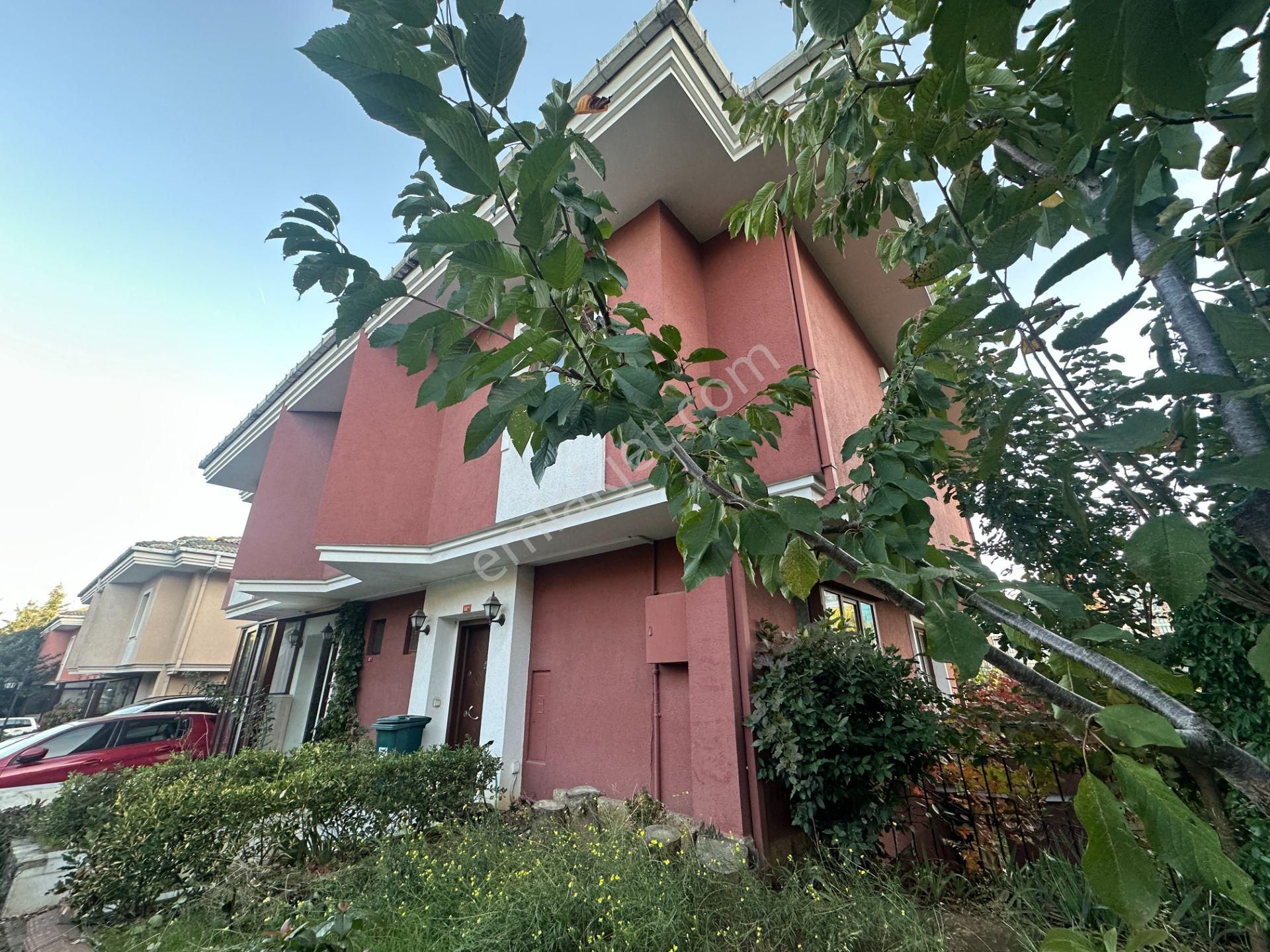 Turyap Tan Pendik Çamlık Garden Park Sitesinde 4+2 Satılık Villa - Görsel 27