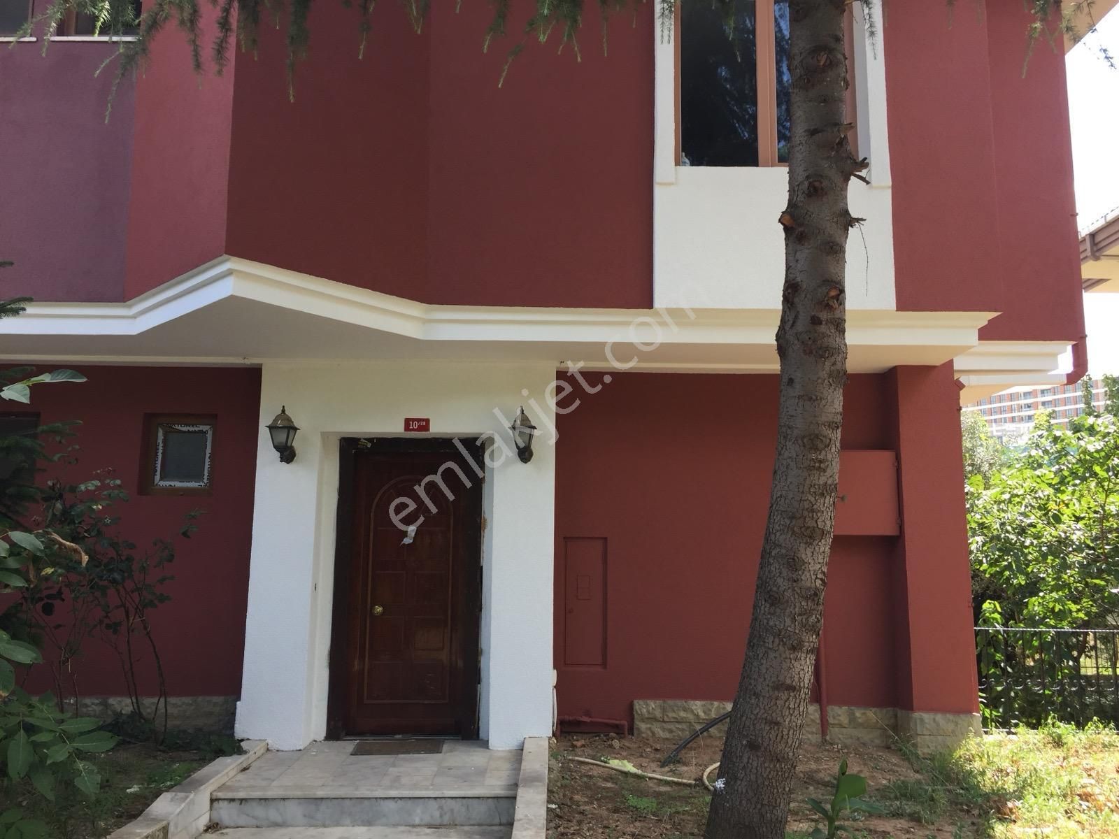 Turyap Tan Pendik Çamlık Garden Park Sitesinde 4+2 Satılık Villa - Görsel 29