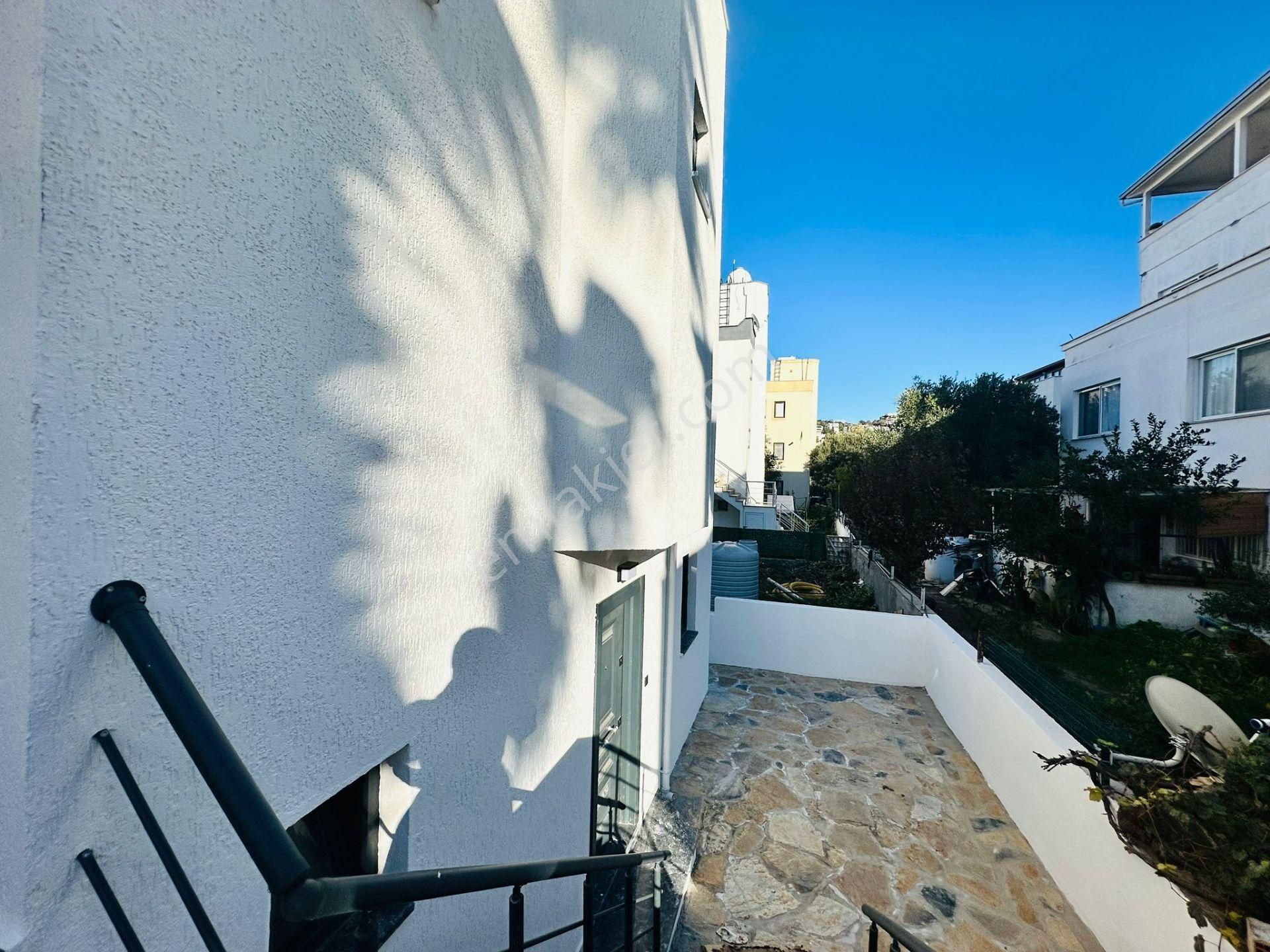 Turgutreis Te 400 M2 Arsa İçinde Sıfır 1 Dubleks Ve 1 Daire - Görsel 7