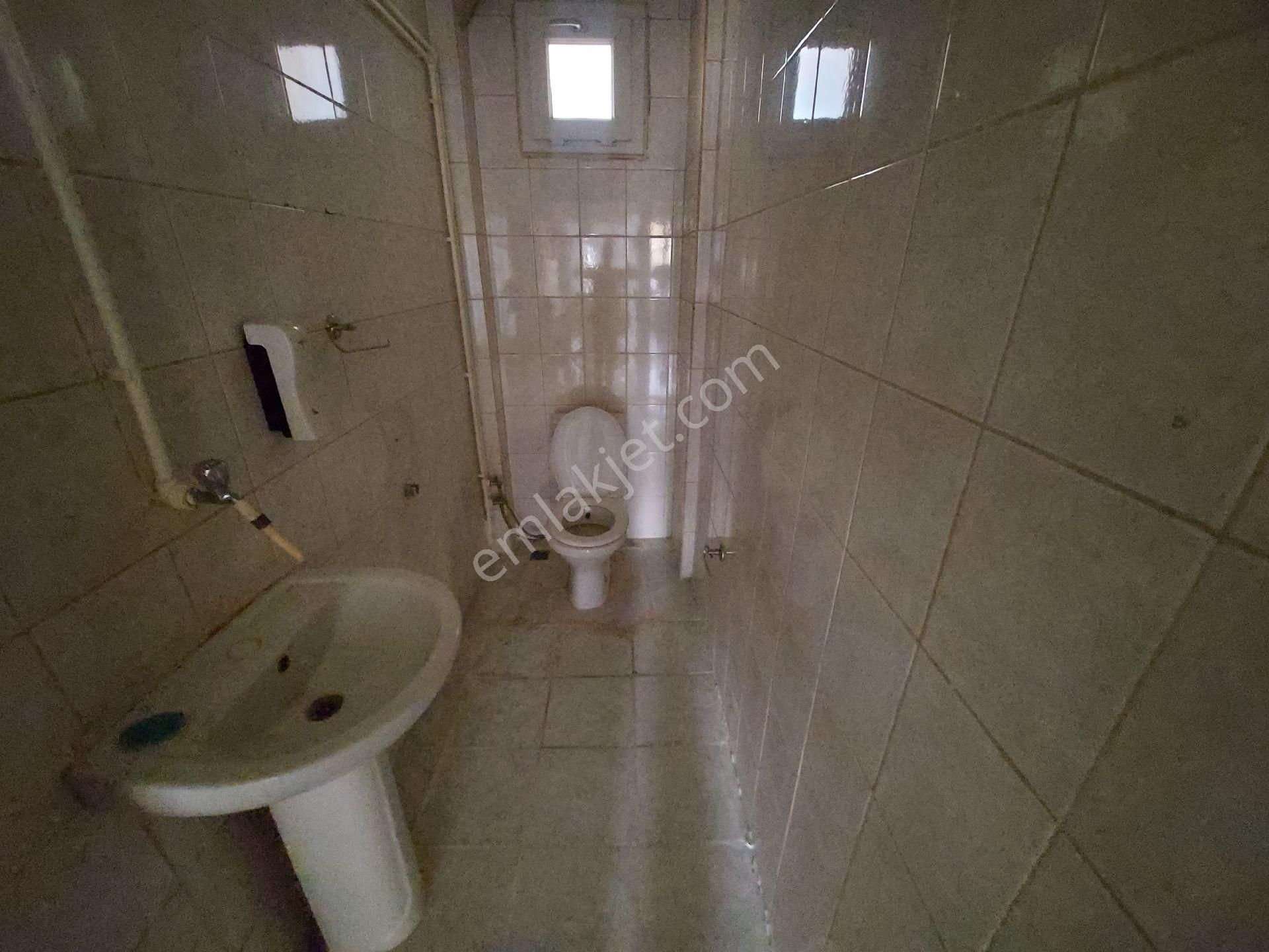 Murat Türkmen'den Sincan'da Kiralık Mükemmel_konumda Ön_cepheli 1.katta Büyük_2+1_daire_fırsatı - Görsel 31