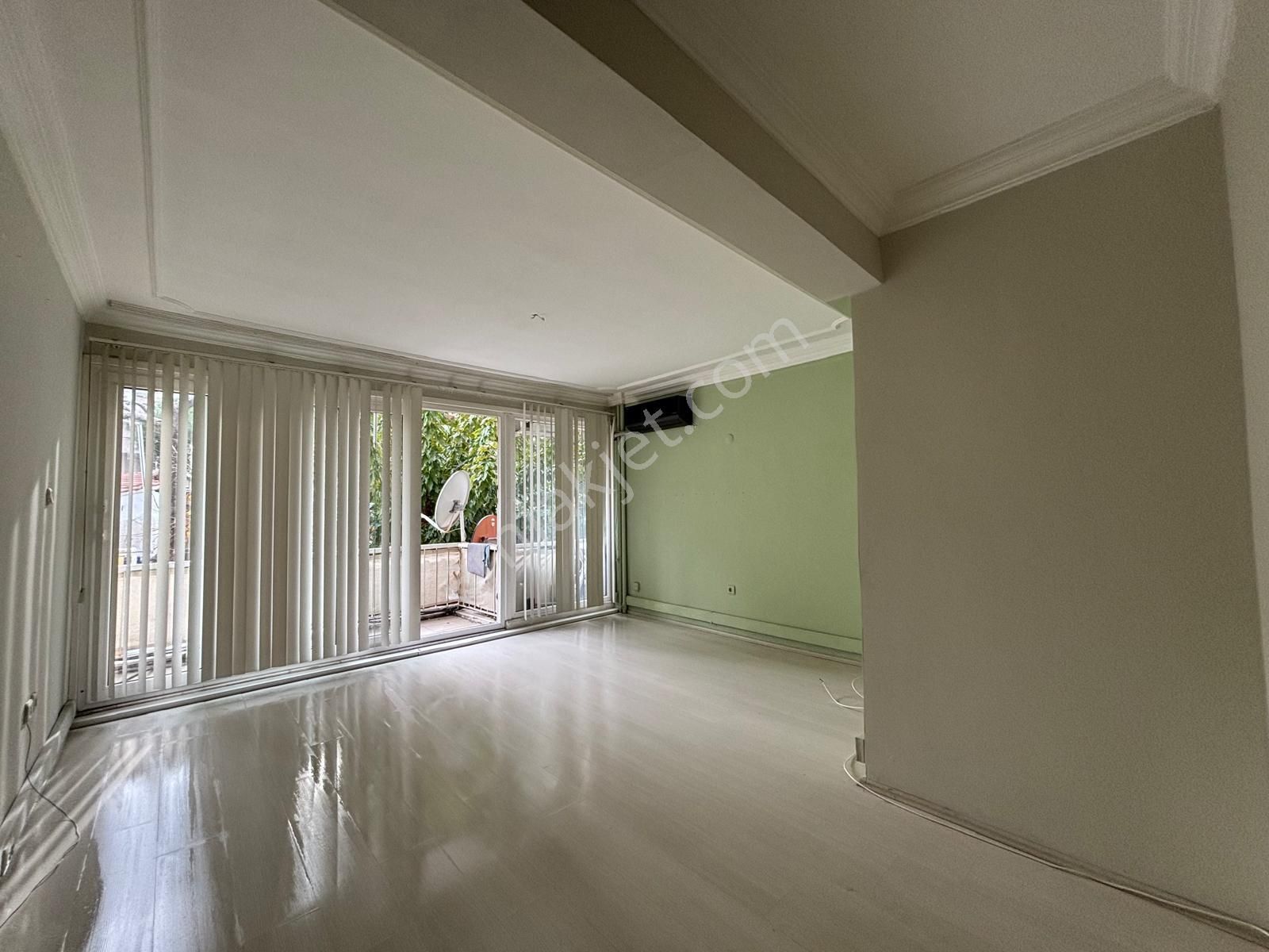 Alsancak Cami Yakın 1.kat 2+1 Asansörlü Klimalı Kiralık Daire!