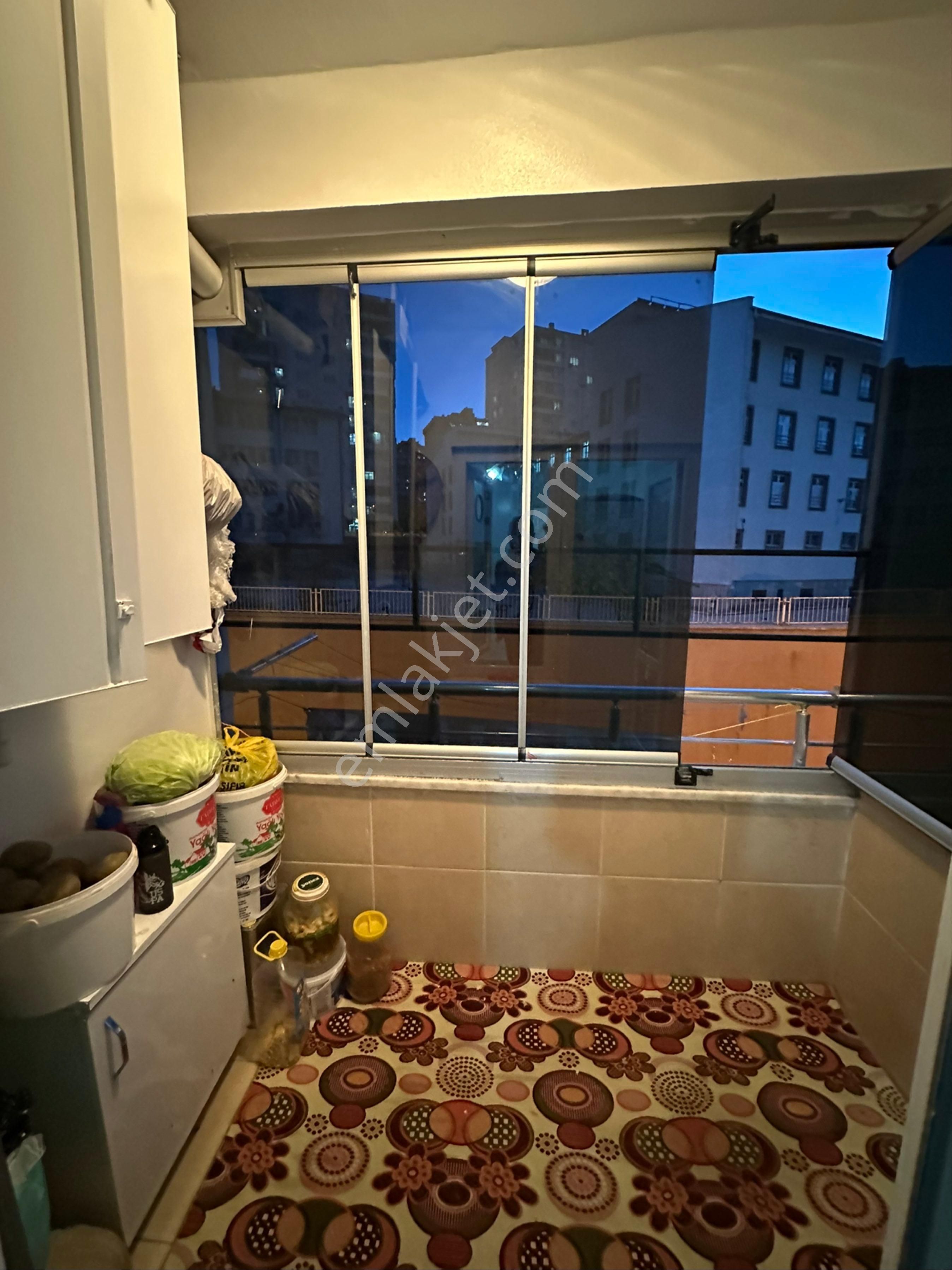 Kareden Seyrantepede Merkezi Lokasyonda Satılık 2+1 Daire - Görsel 6