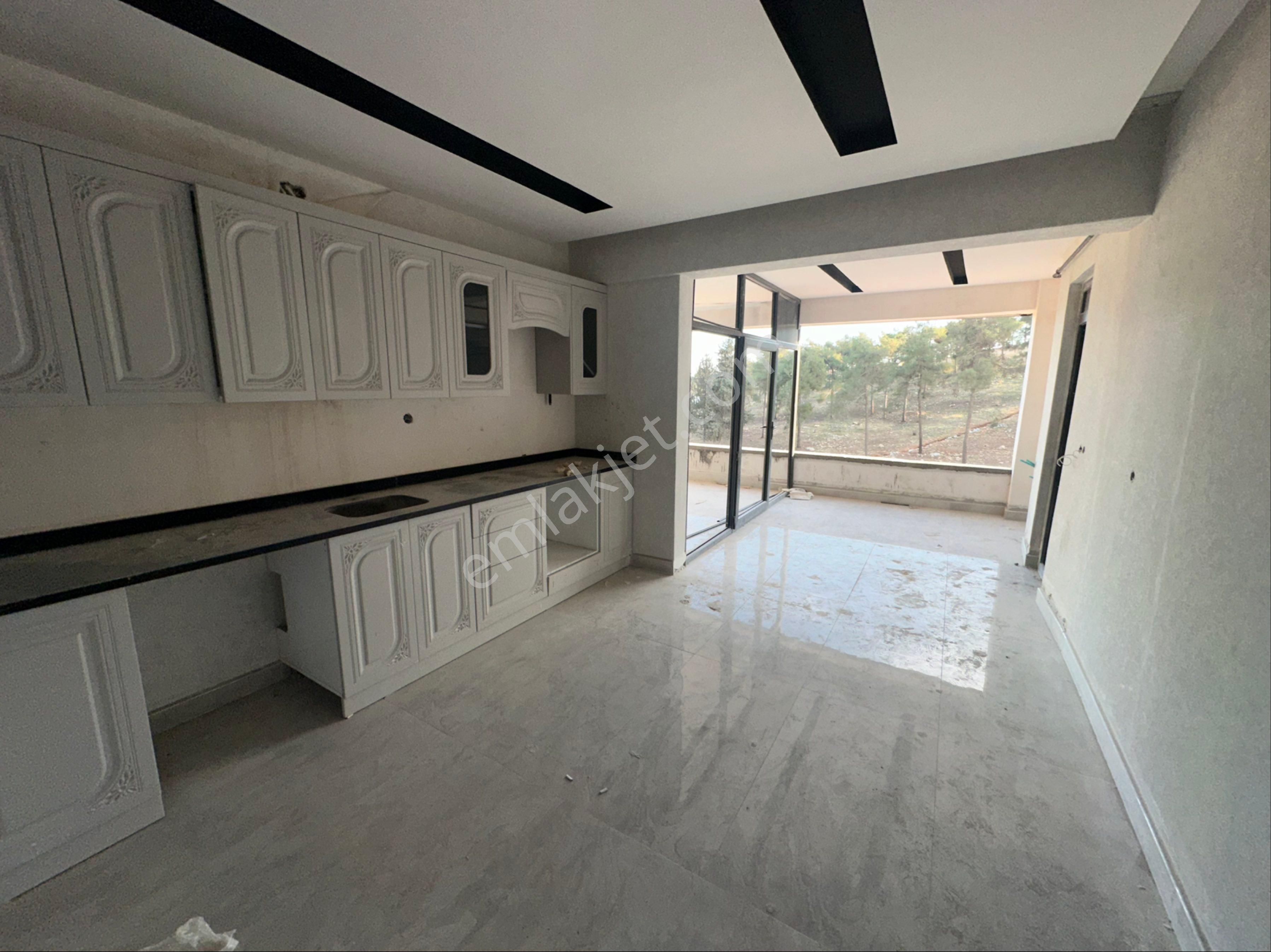 Kareden Seyrantepede Satılık Sıfır 3.5.+1 Geniş Daireler - Görsel 28