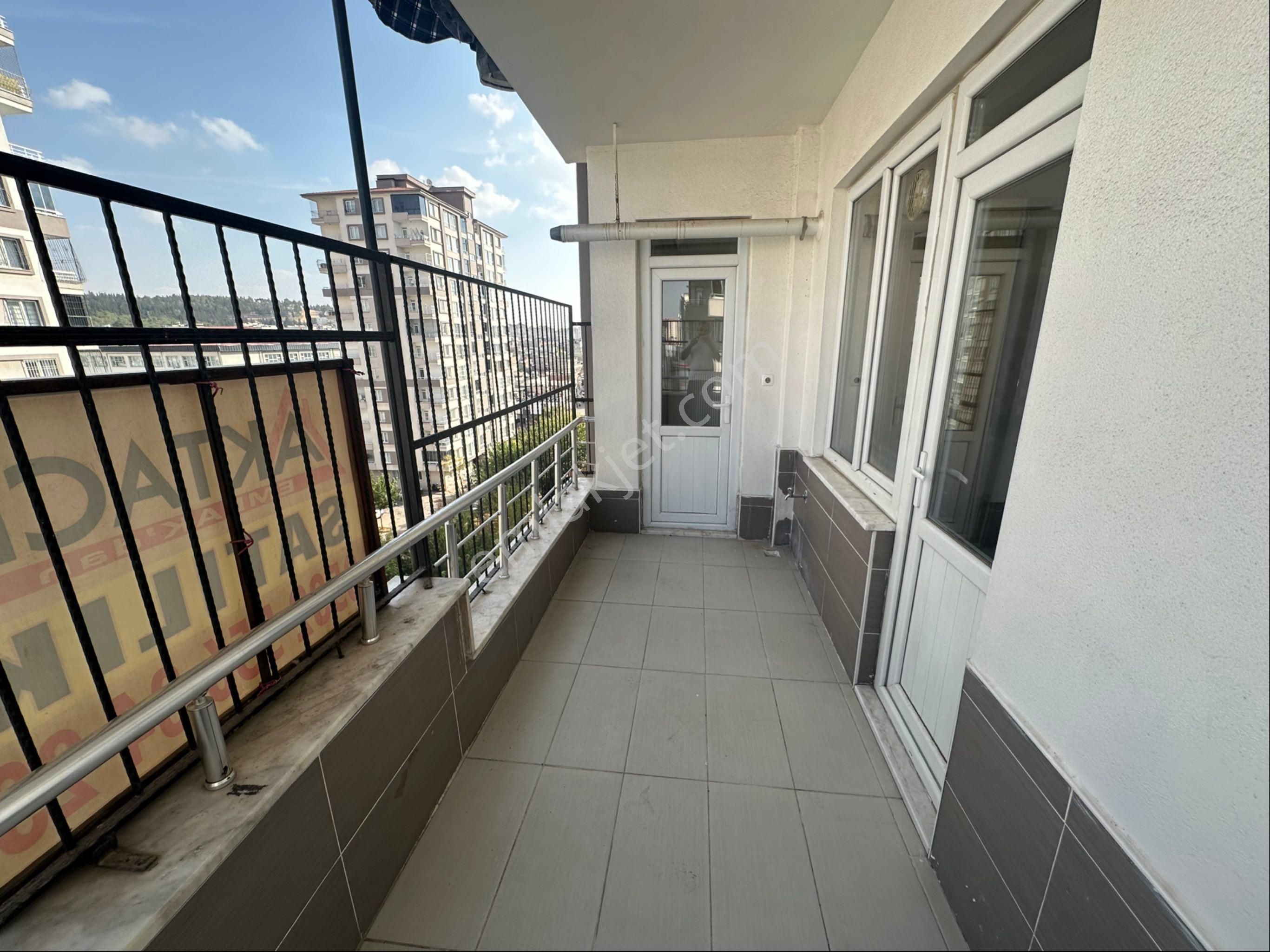 Kareden Sultana Hastane Arkası Satılık 2+1 Daire - Görsel 5