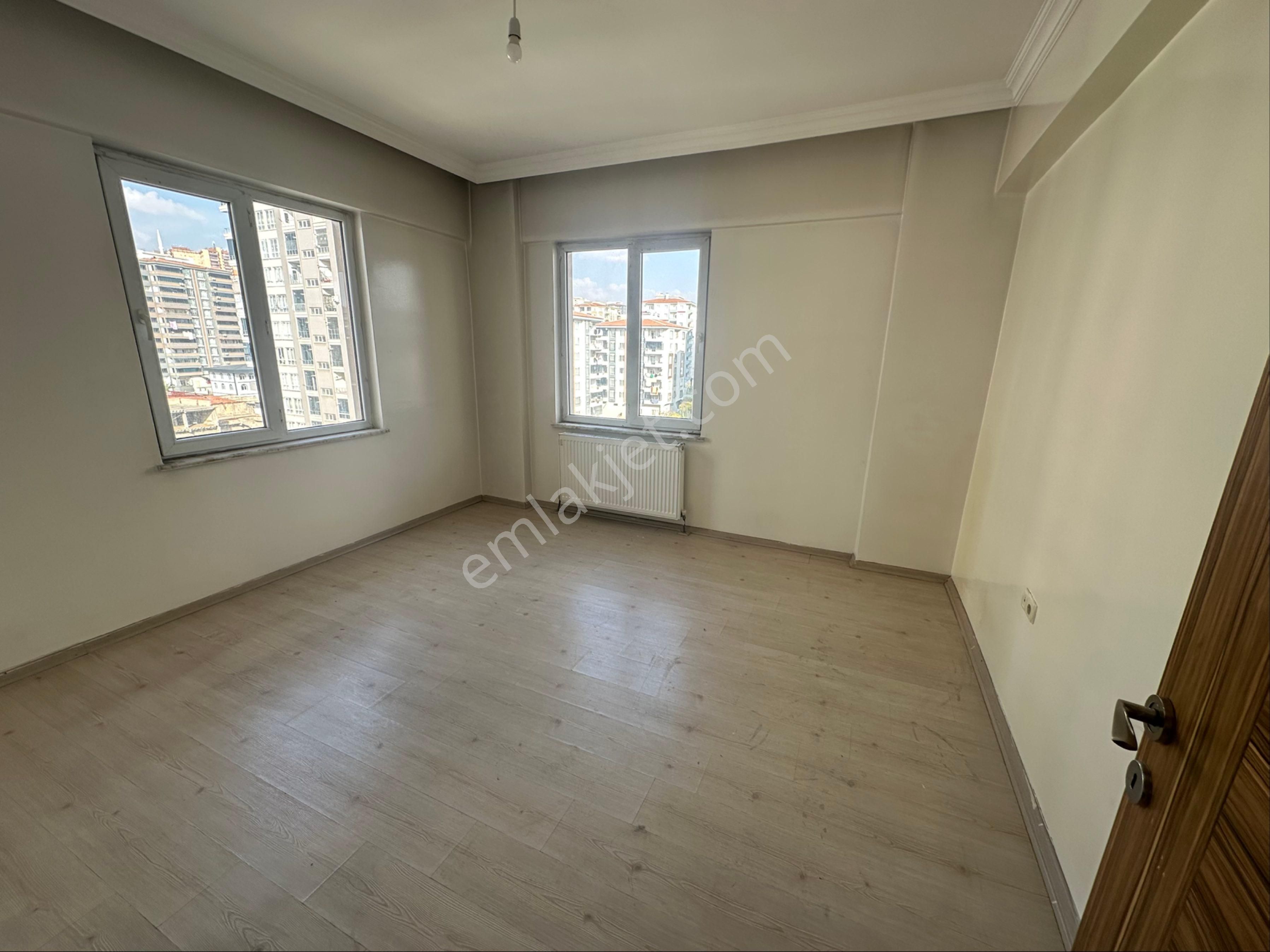 Kareden Sultana Hastane Arkası Satılık 2+1 Daire - Görsel 13