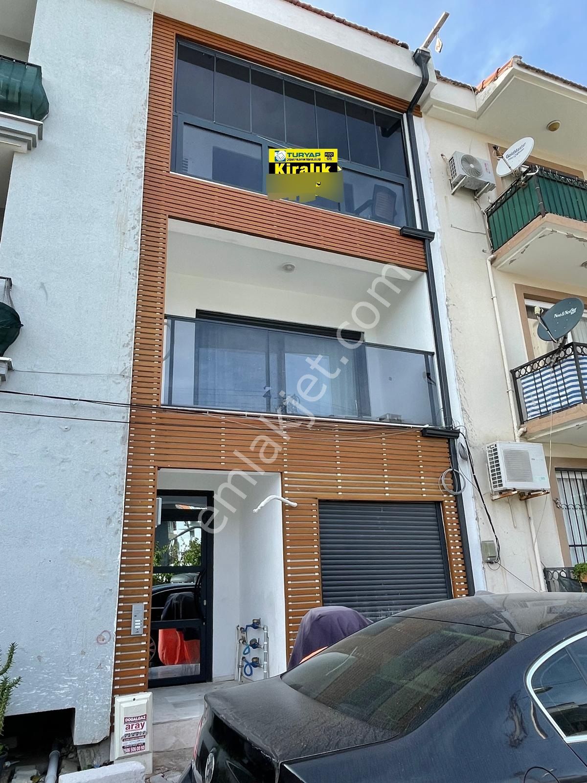 Turyap Çeşme Musalla Marinaya Yakın Kiralık 2+1 Eşyalı Sıfır Daire - Görsel 2