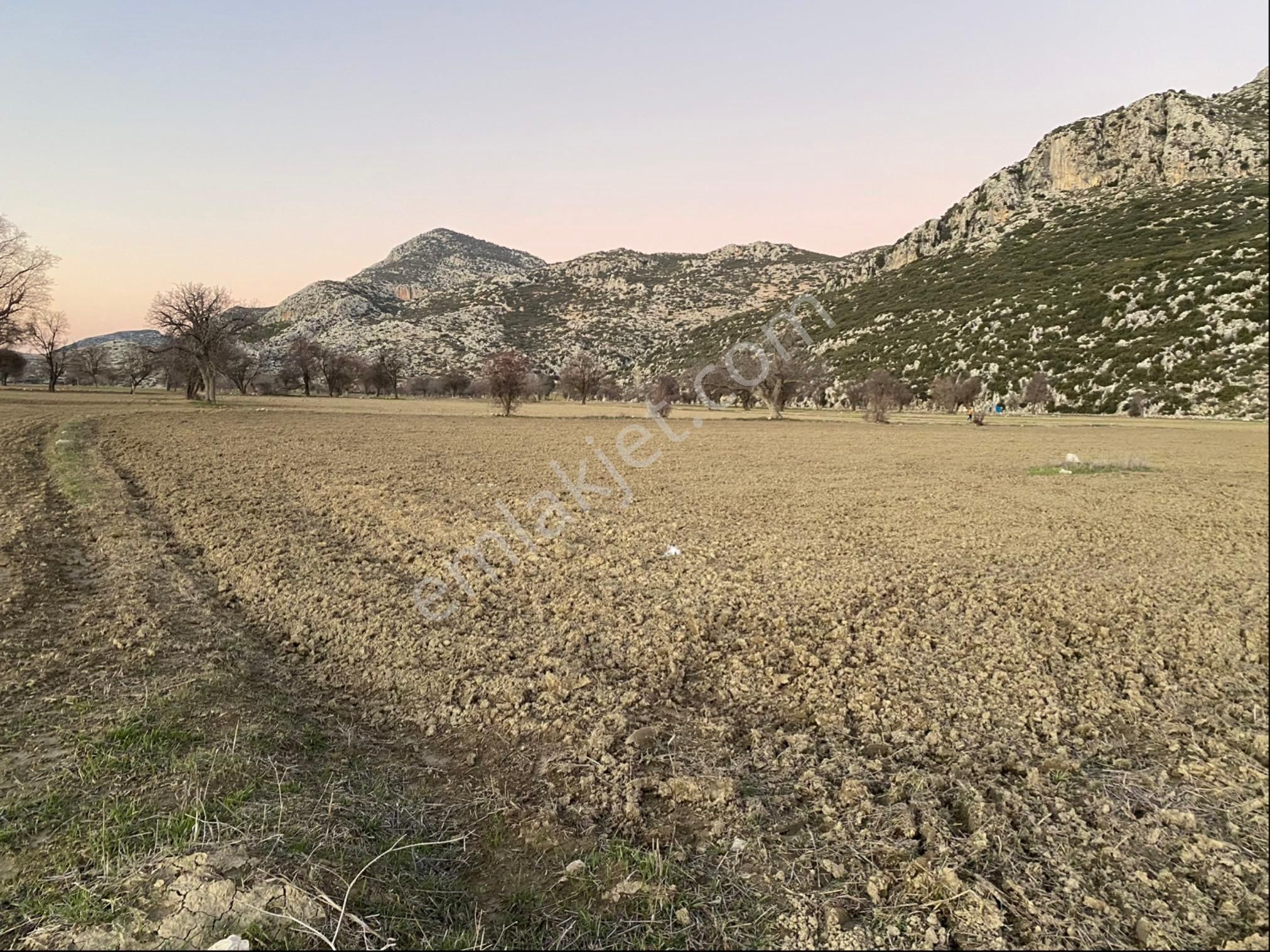 Antalya Sınırında Bucak Çevreyolunda Satılık Yatırımlık Arsa - Görsel 4