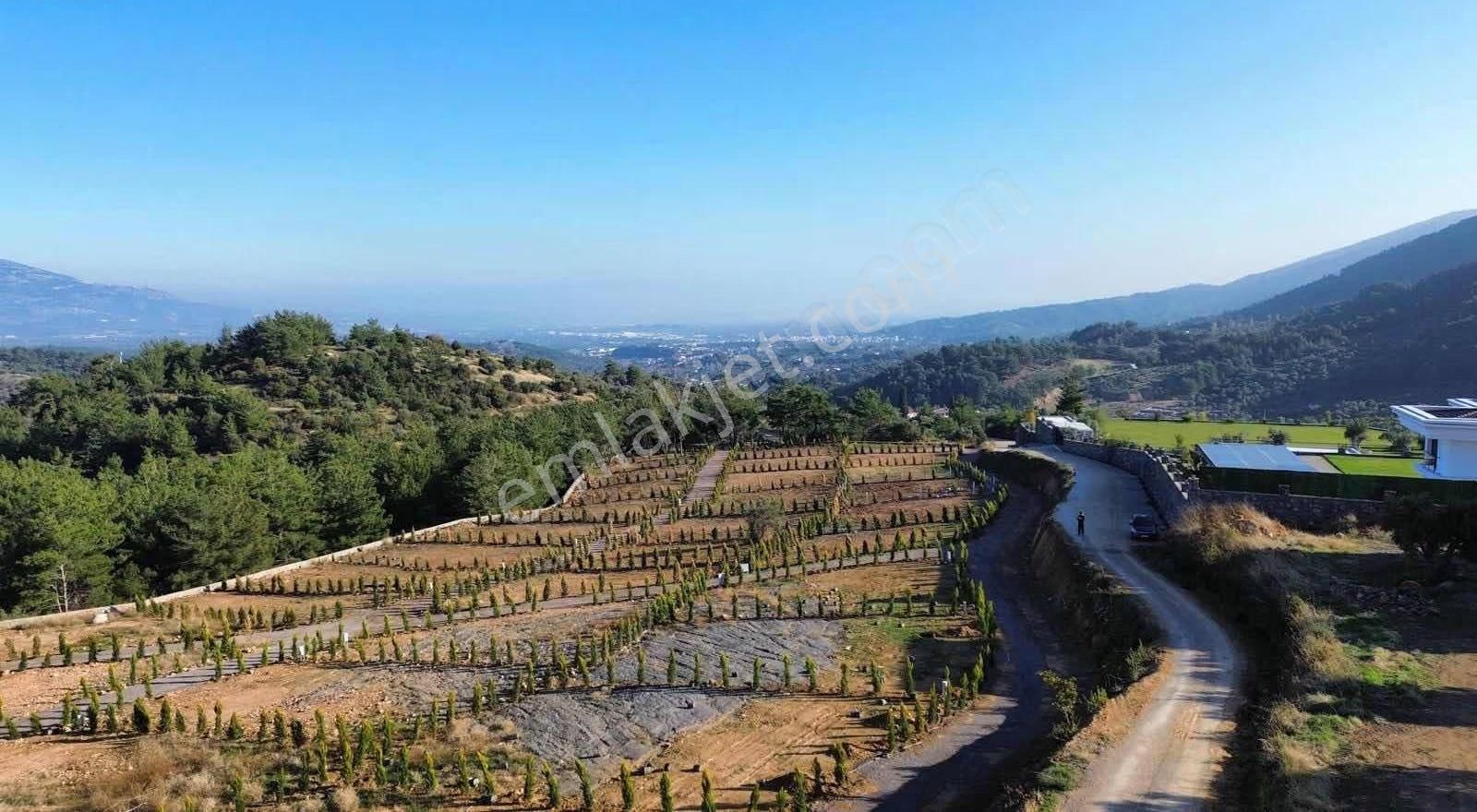 Kemalpaşa Yukarıkızılca Da Manzaralı Projeli 411m2 Bahçeler - Görsel 3