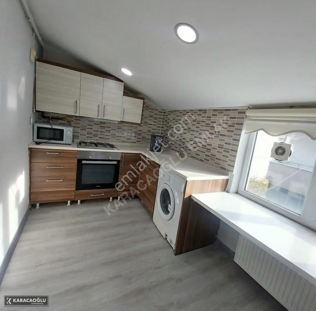 Abonelikler Açık Fatura Dahil Ayrı Mutfaklı 1+1 Eşyalı Kiralık!! - Görsel 2
