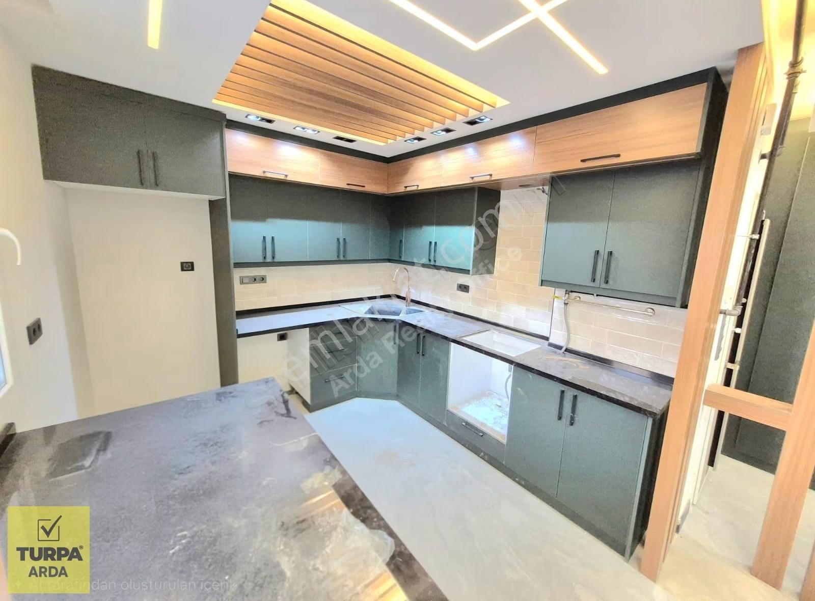 K.yaka Zübeyde Hanım Anıtı Yakını Ultura Lüks 2+1 90 M2 - Görsel 9