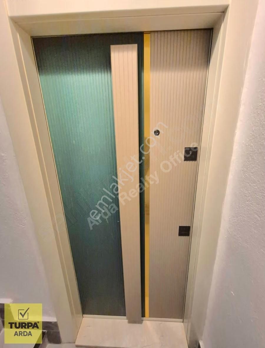 K.yaka Zübeyde Hanım Anıtı Yakını Ultura Lüks 2+1 90 M2 - Görsel 21