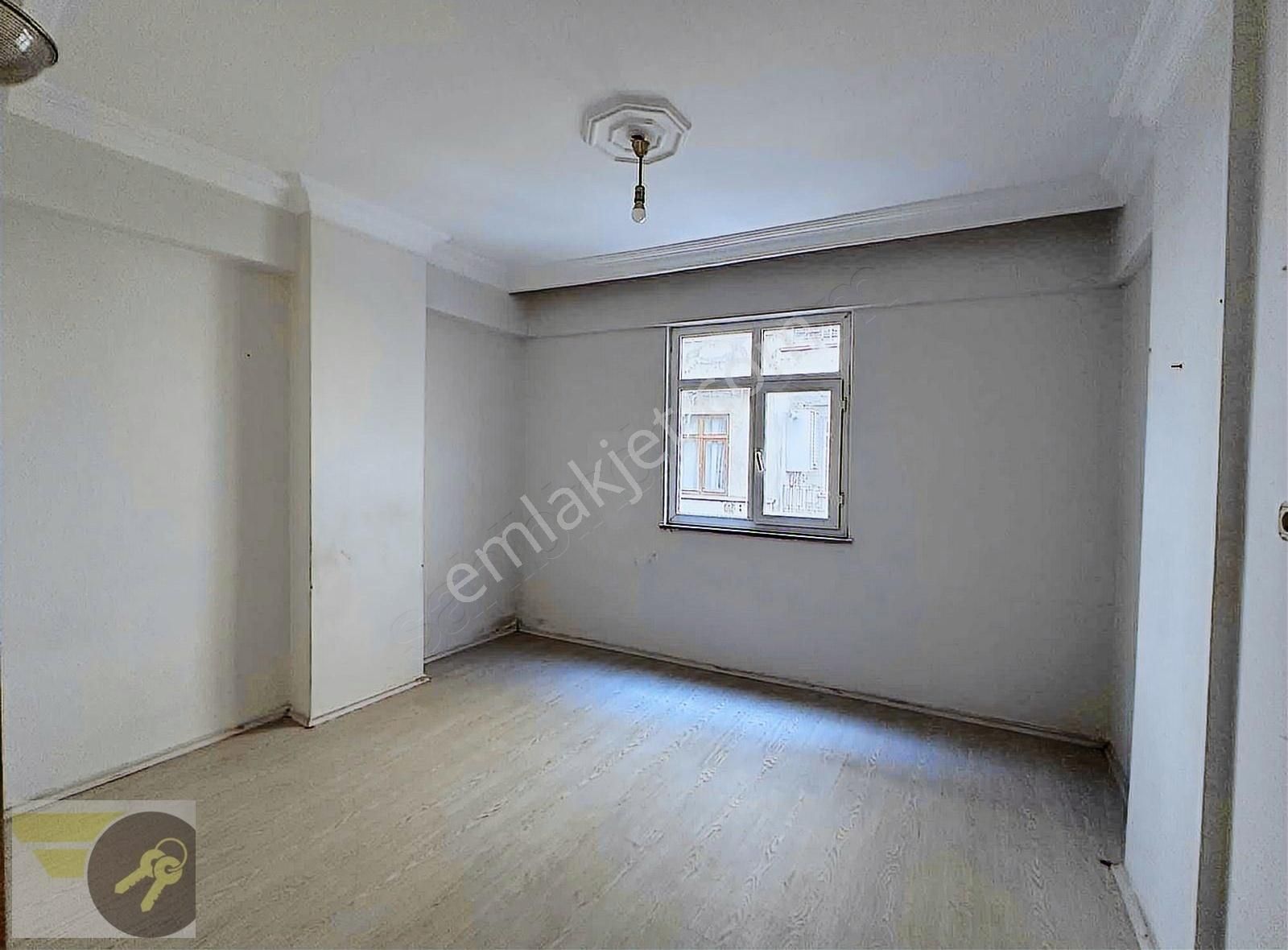 *of Gayrimenkul* İlçe Merkezinde 3+1 130m2 Fırsat Daire - Görsel 8
