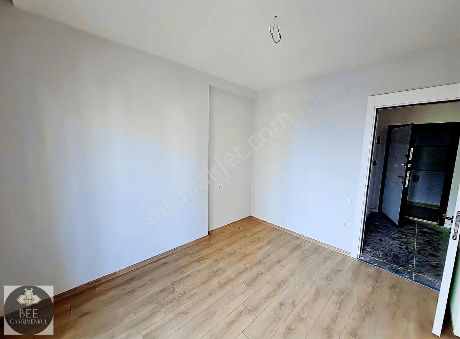 Acil Satılık! Geniş, Lüks Site, Muazzam Peyzaj Ve Kelepir Fiyat! - Görsel 6