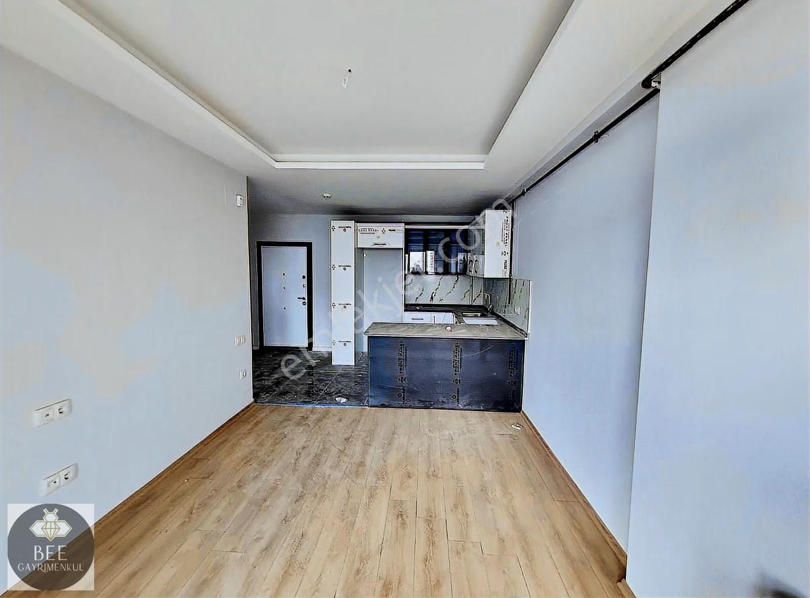 Acil Satılık! Geniş, Lüks Site, Muazzam Peyzaj Ve Kelepir Fiyat! - Görsel 10