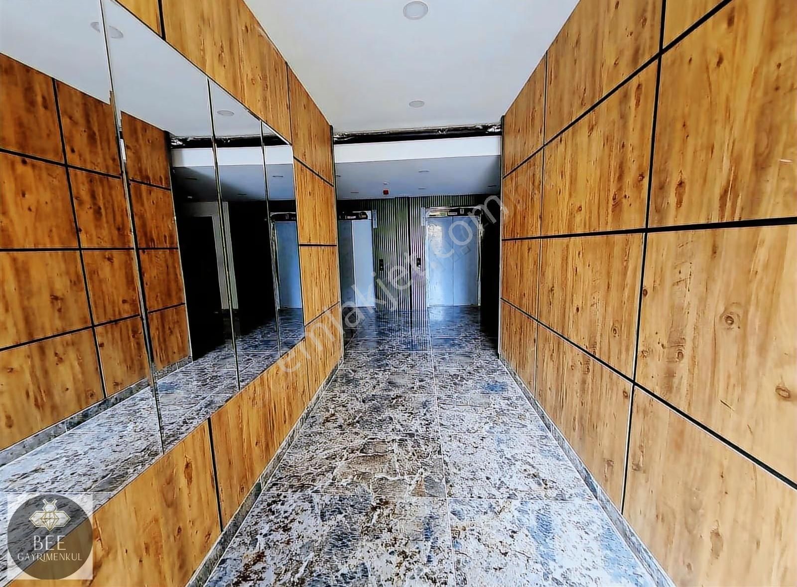 Acil Satılık! Geniş, Lüks Site, Muazzam Peyzaj Ve Kelepir Fiyat! - Görsel 13