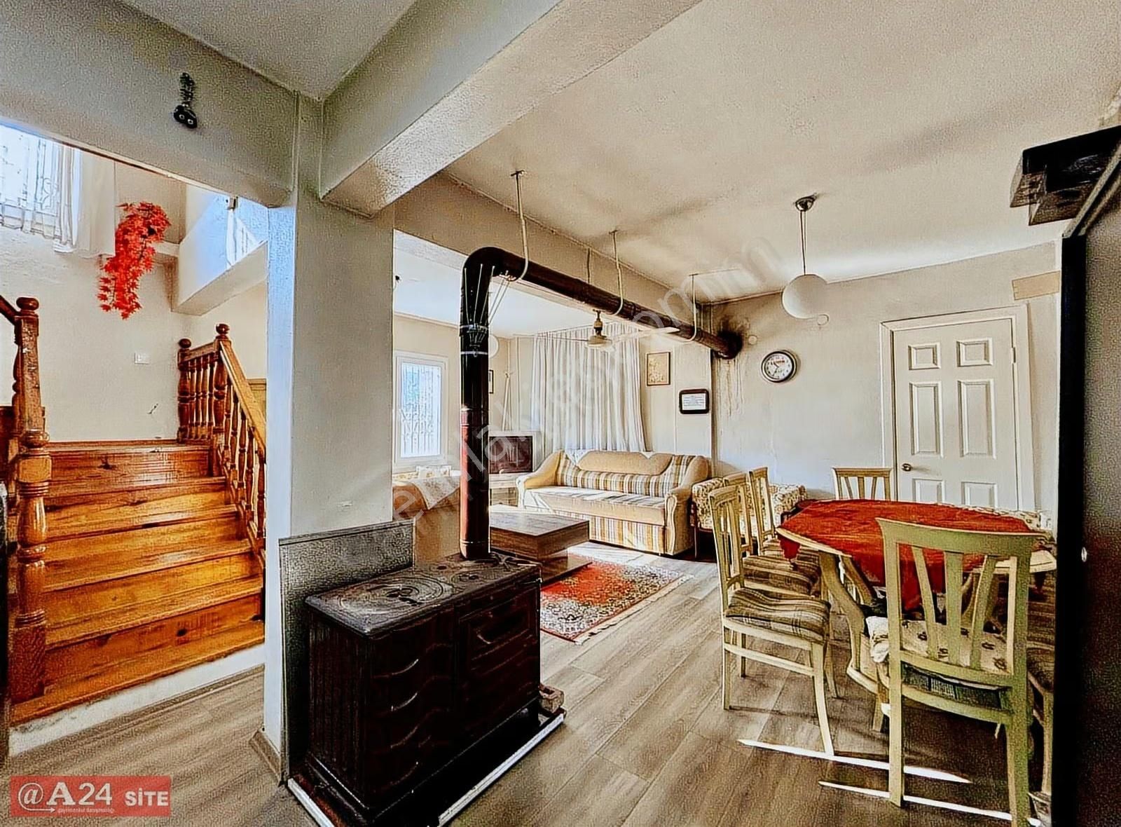 Urla İçmeler De Müstakil Villa - Görsel 32