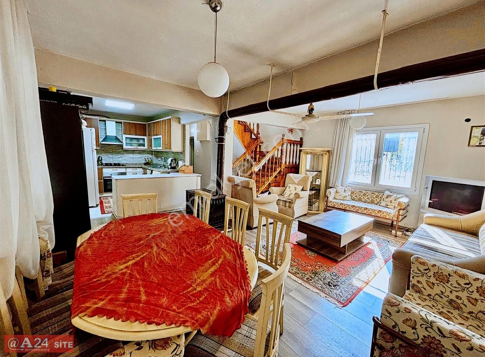 Urla İçmeler De Müstakil Villa - Görsel 12